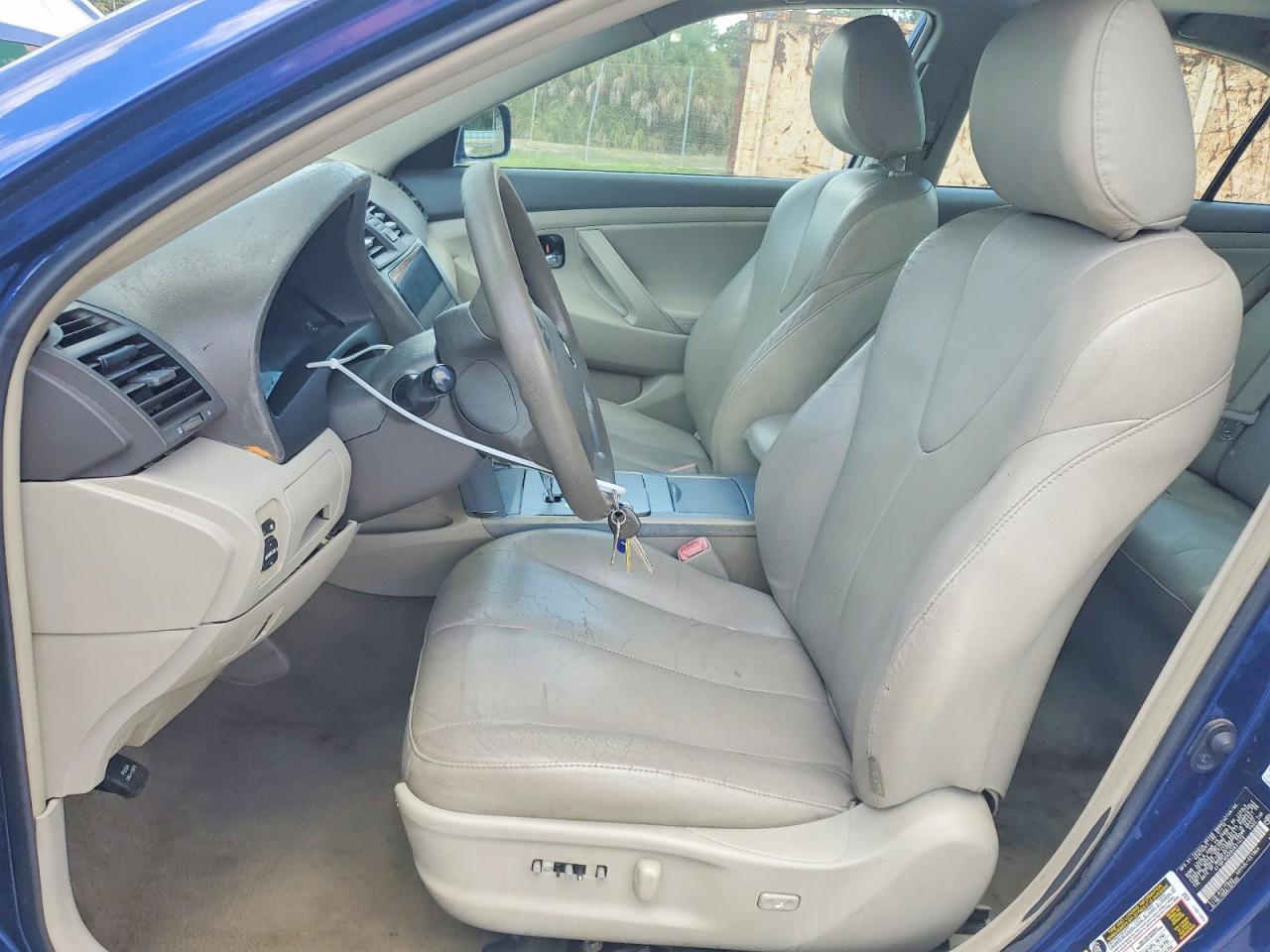 2011 Toyota Camry Le Blue vin: 4T1BF3EK2BU631472