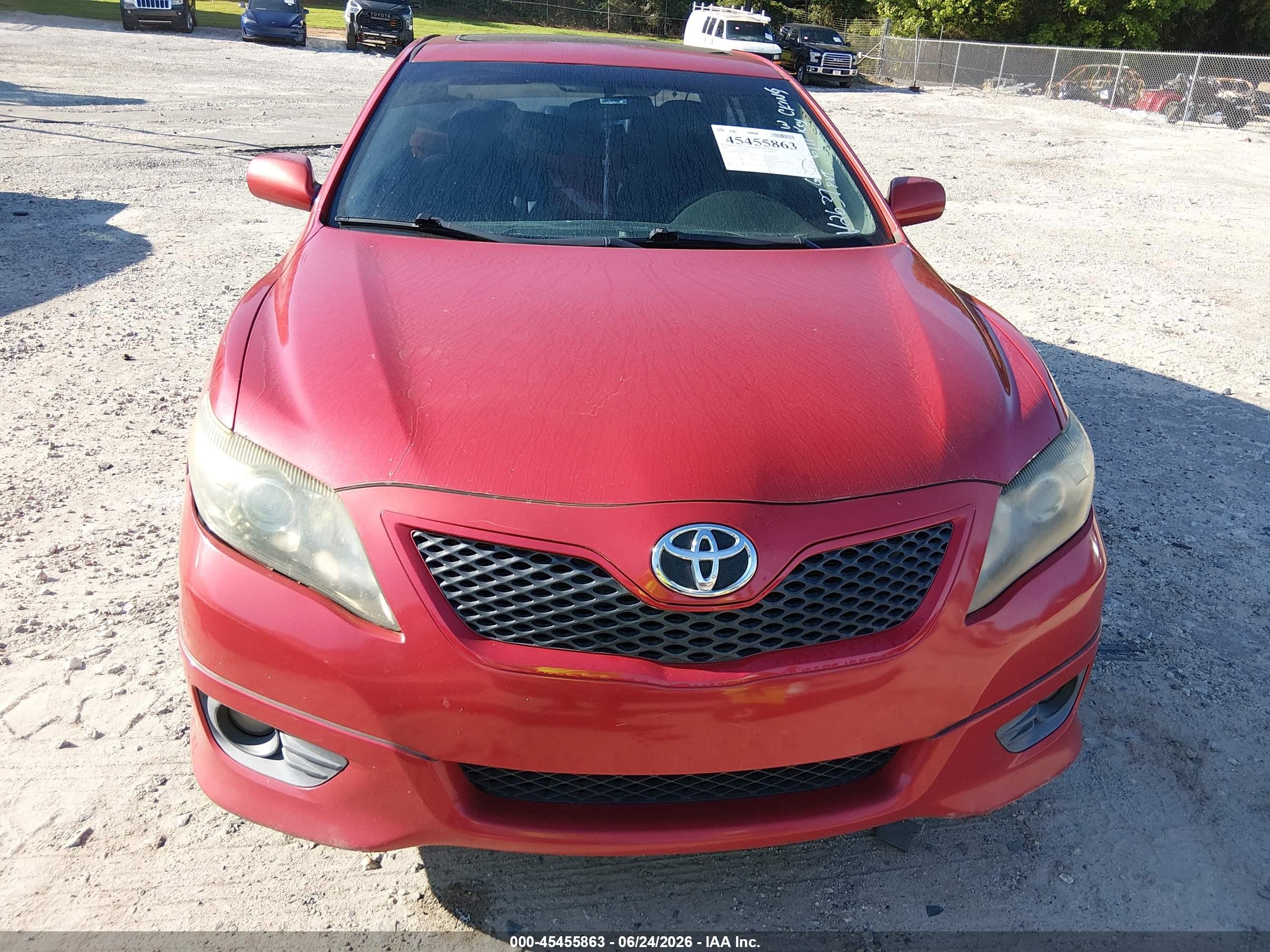2011 Toyota Camry Se Красный vin: 4T1BF3EK2BU632637