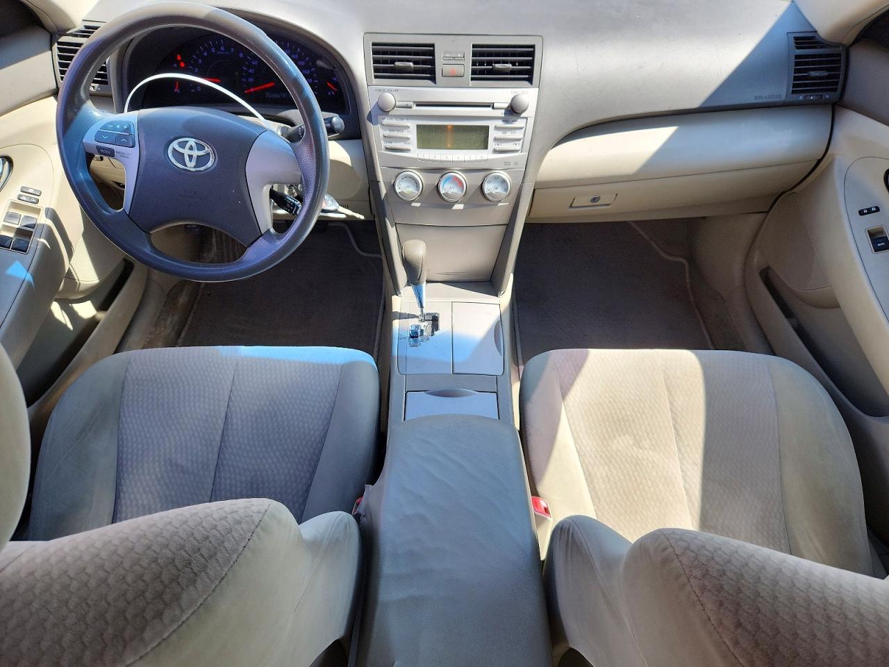 2011 Toyota Camry Base Зеленый vin: 4T1BF3EK2BU641967