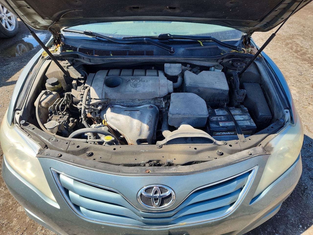 2011 Toyota Camry Base Зеленый vin: 4T1BF3EK2BU641967