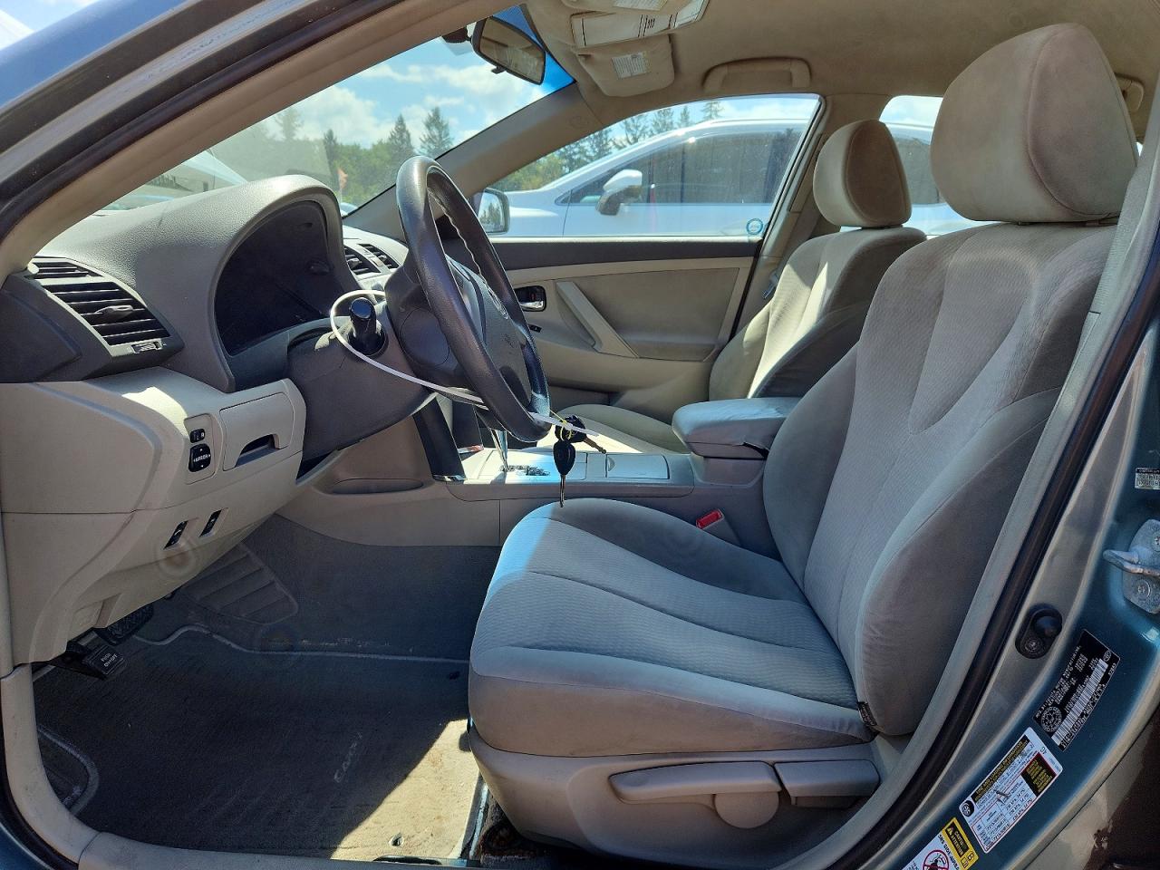 2011 Toyota Camry Base Зеленый vin: 4T1BF3EK2BU641967