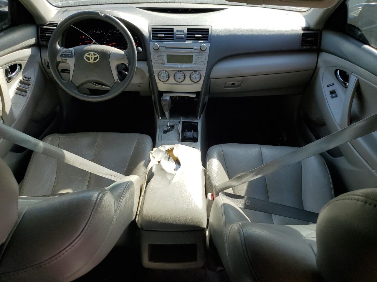 2011 Toyota Camry Base Gray vin: 4T1BF3EK2BU643847