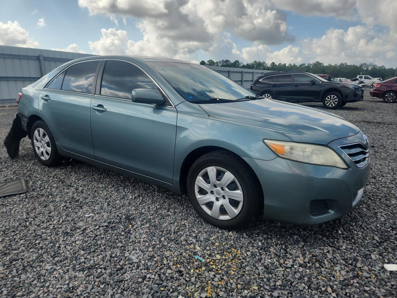 2011 Toyota Camry Le Teal vin: 4T1BF3EK2BU650992