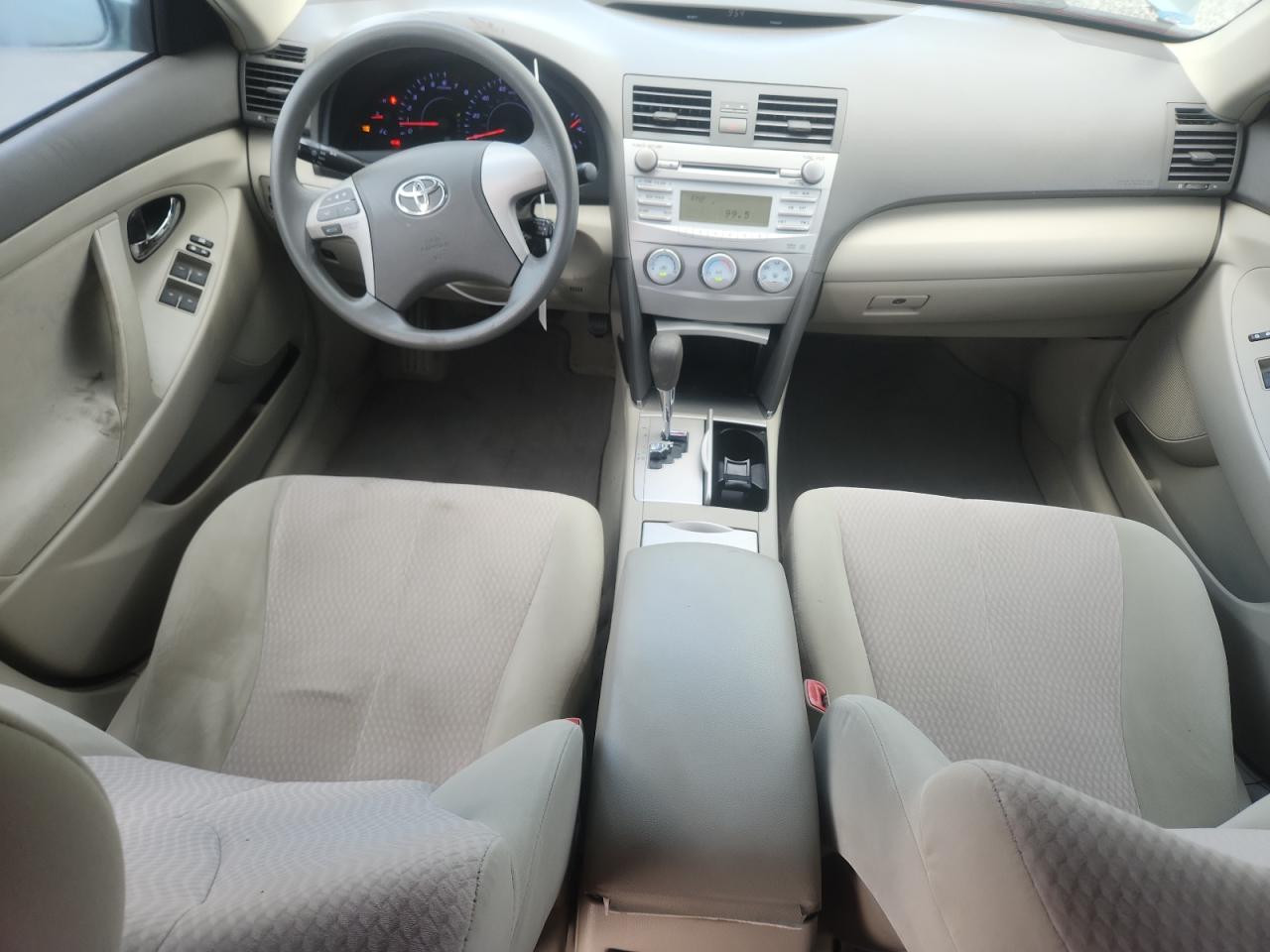 2011 Toyota Camry Le Teal vin: 4T1BF3EK2BU650992
