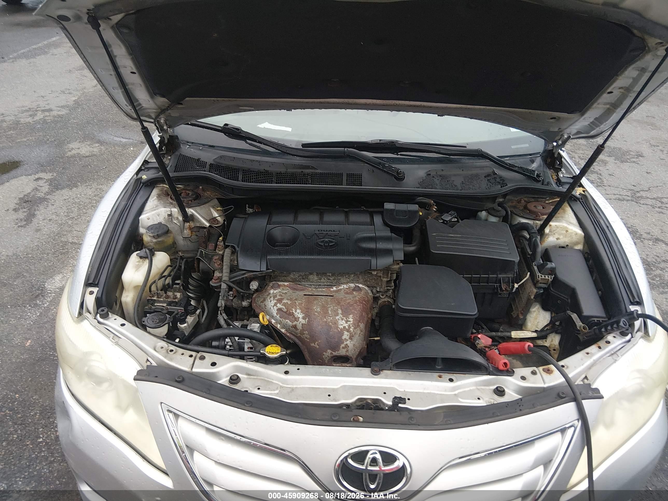 2011 Toyota Camry Le Gray vin: 4T1BF3EK2BU654749