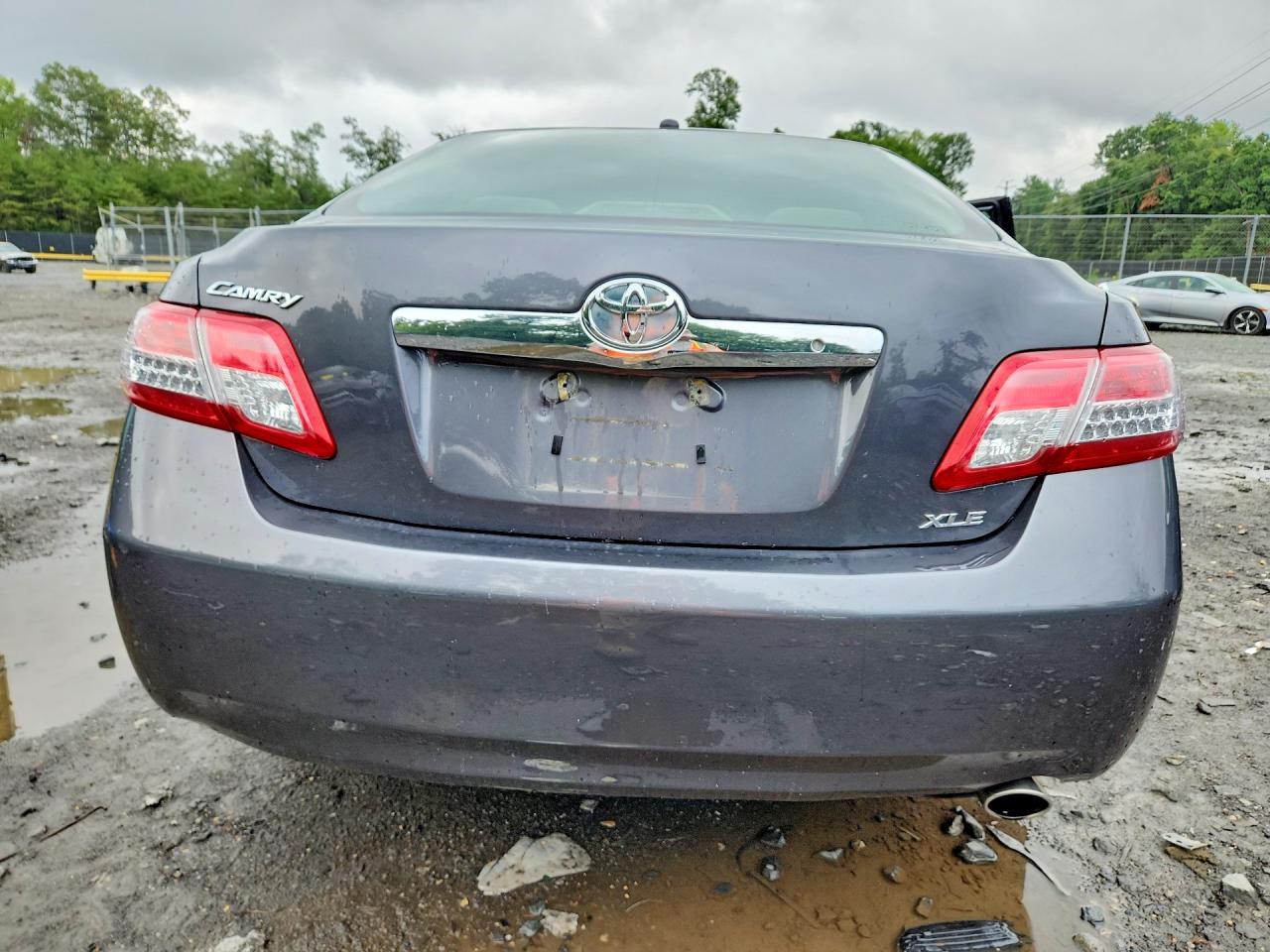 2011 Toyota Camry Xle Серый vin: 4T1BF3EK2BU664746