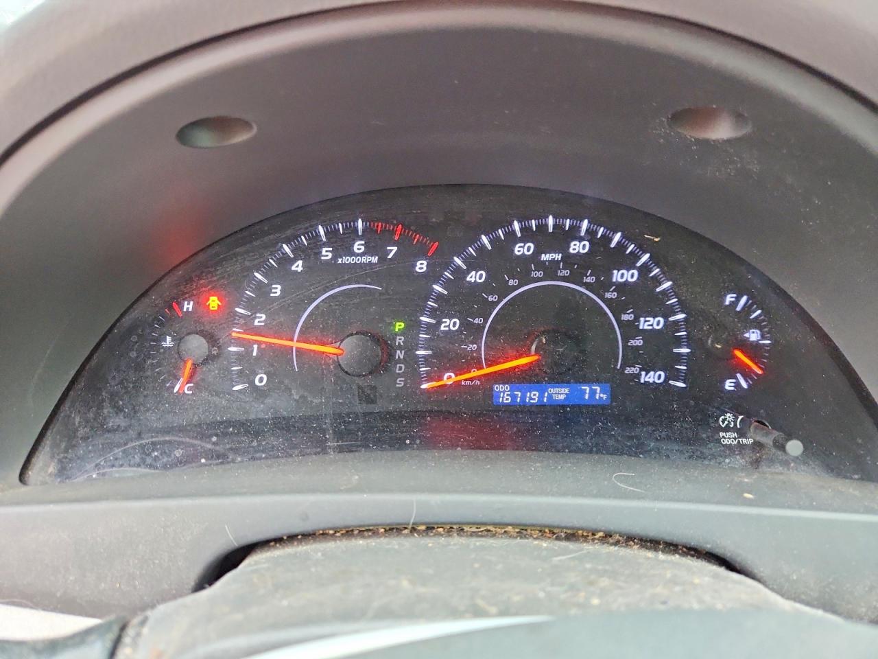 2011 Toyota Camry Le Gray vin: 4T1BF3EK2BU670417