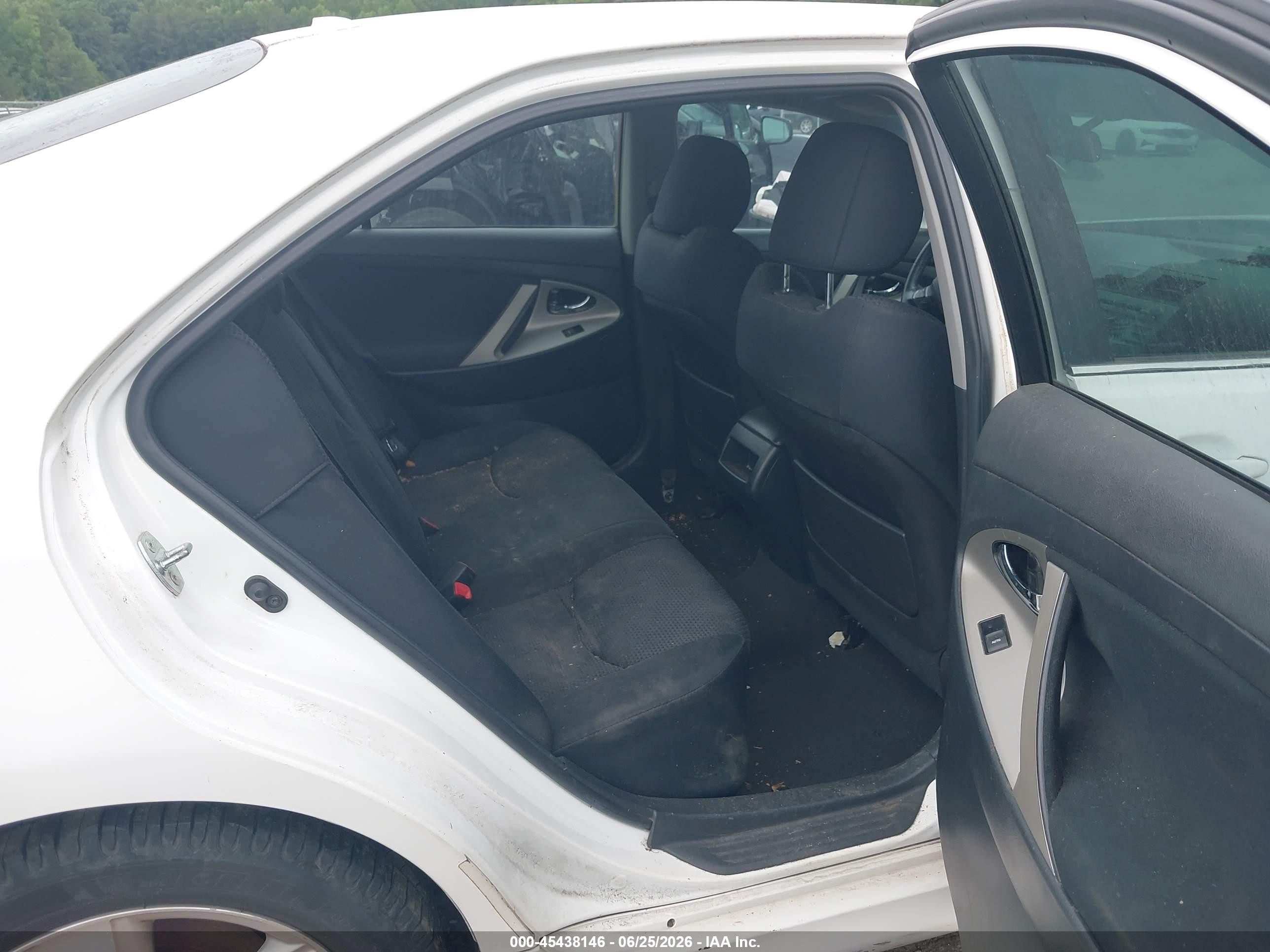 2011 Toyota Camry Se White vin: 4T1BF3EK2BU675178