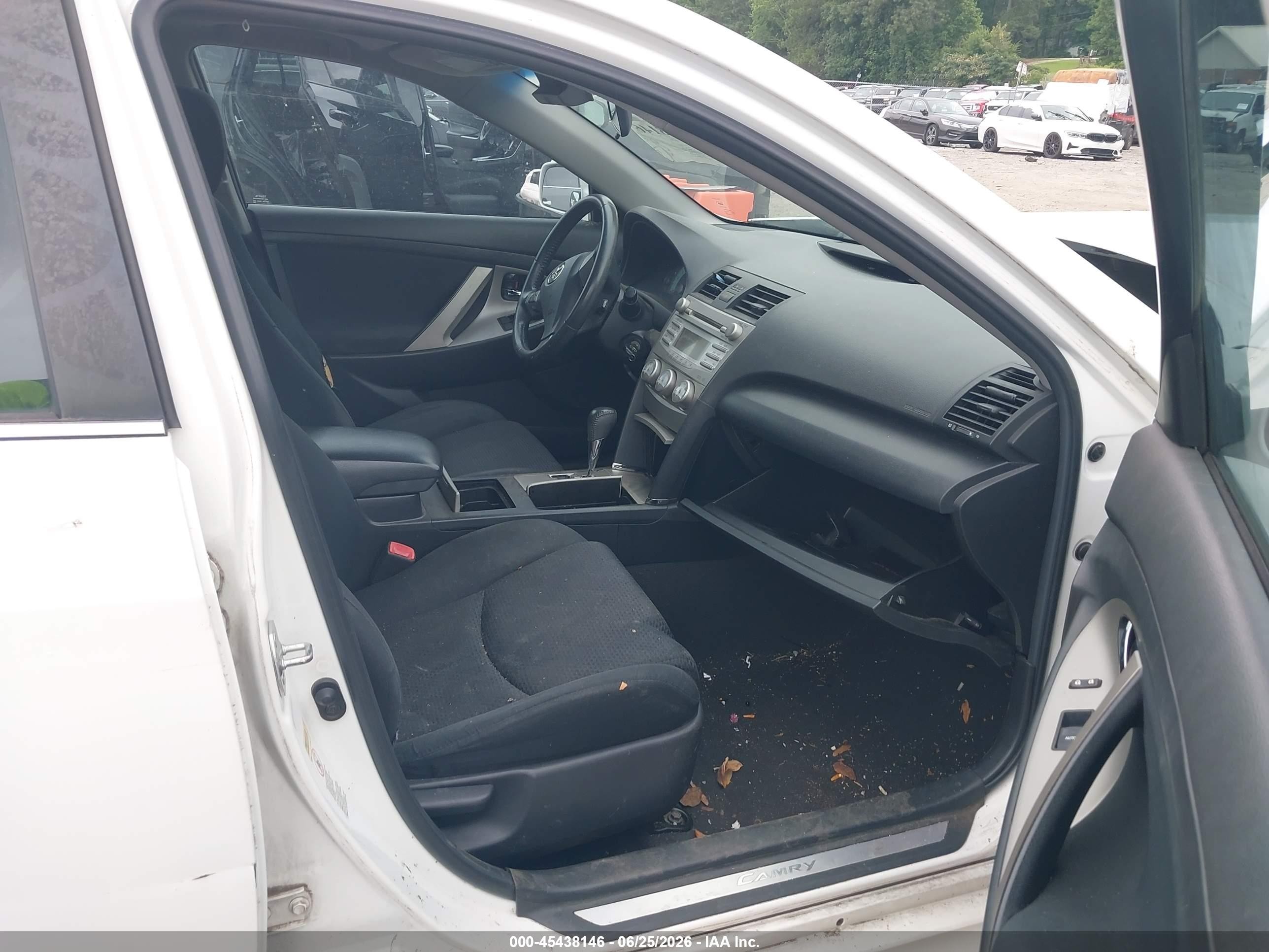 2011 Toyota Camry Se White vin: 4T1BF3EK2BU675178