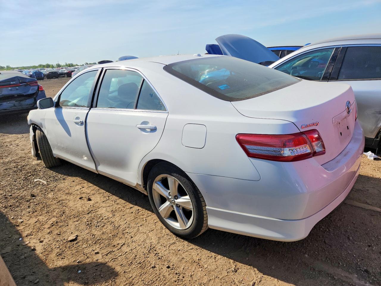 2011 Toyota Camry Se White vin: 4T1BF3EK2BU678887