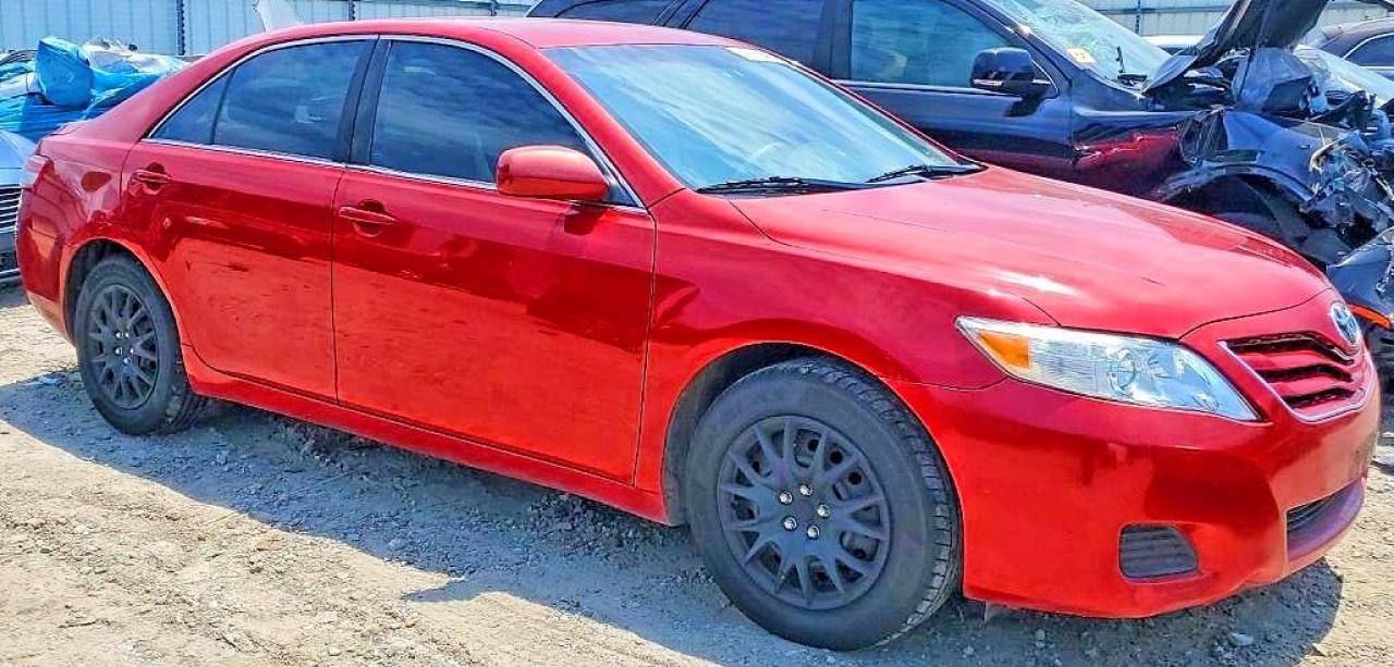 2011 Toyota Camry Le Red vin: 4T1BF3EK2BU684219