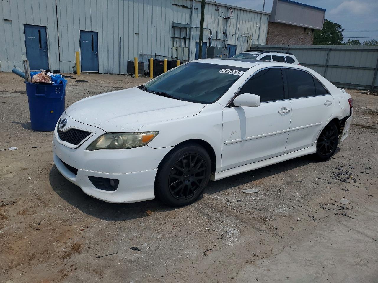 4T1BF3EK2BU710706