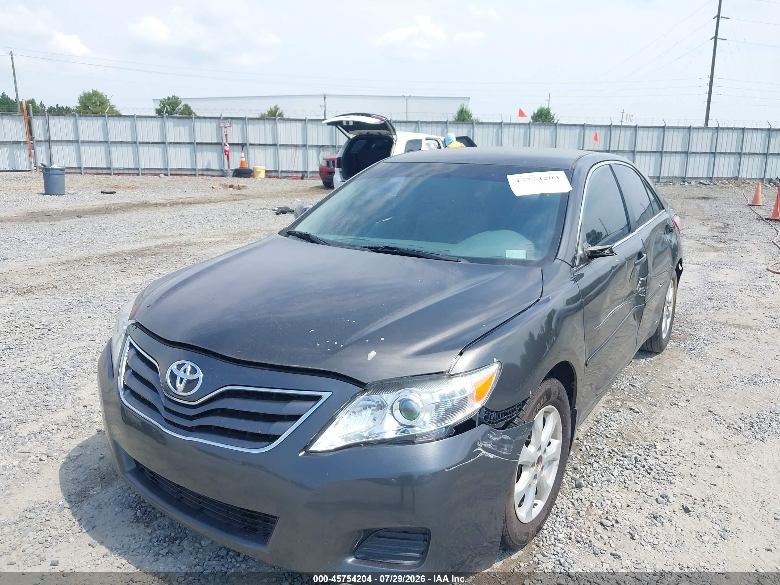 2011 Toyota Camry Le Серый vin: 4T1BF3EK2BU710740