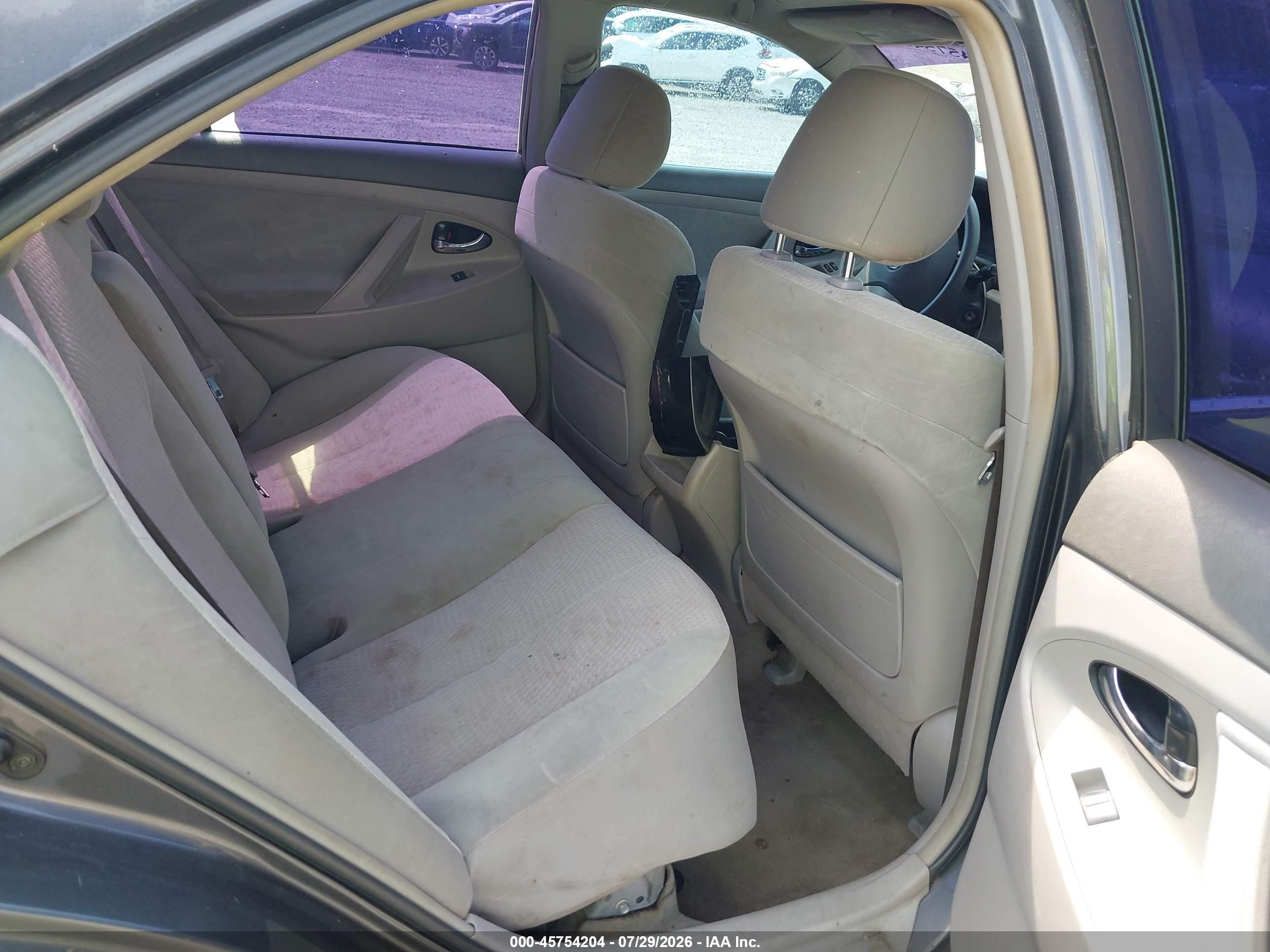 2011 Toyota Camry Le Серый vin: 4T1BF3EK2BU710740