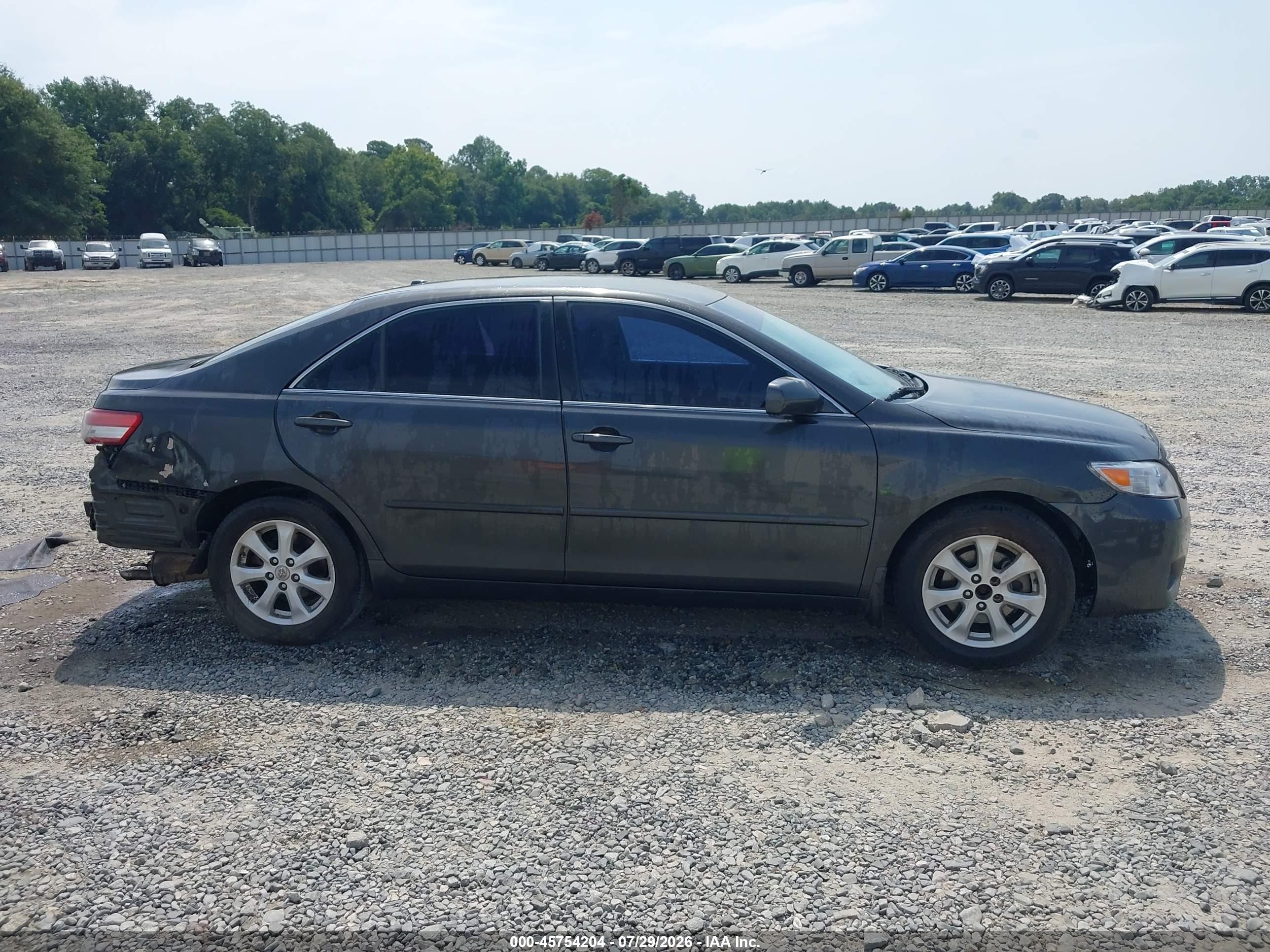 2011 Toyota Camry Le Серый vin: 4T1BF3EK2BU710740