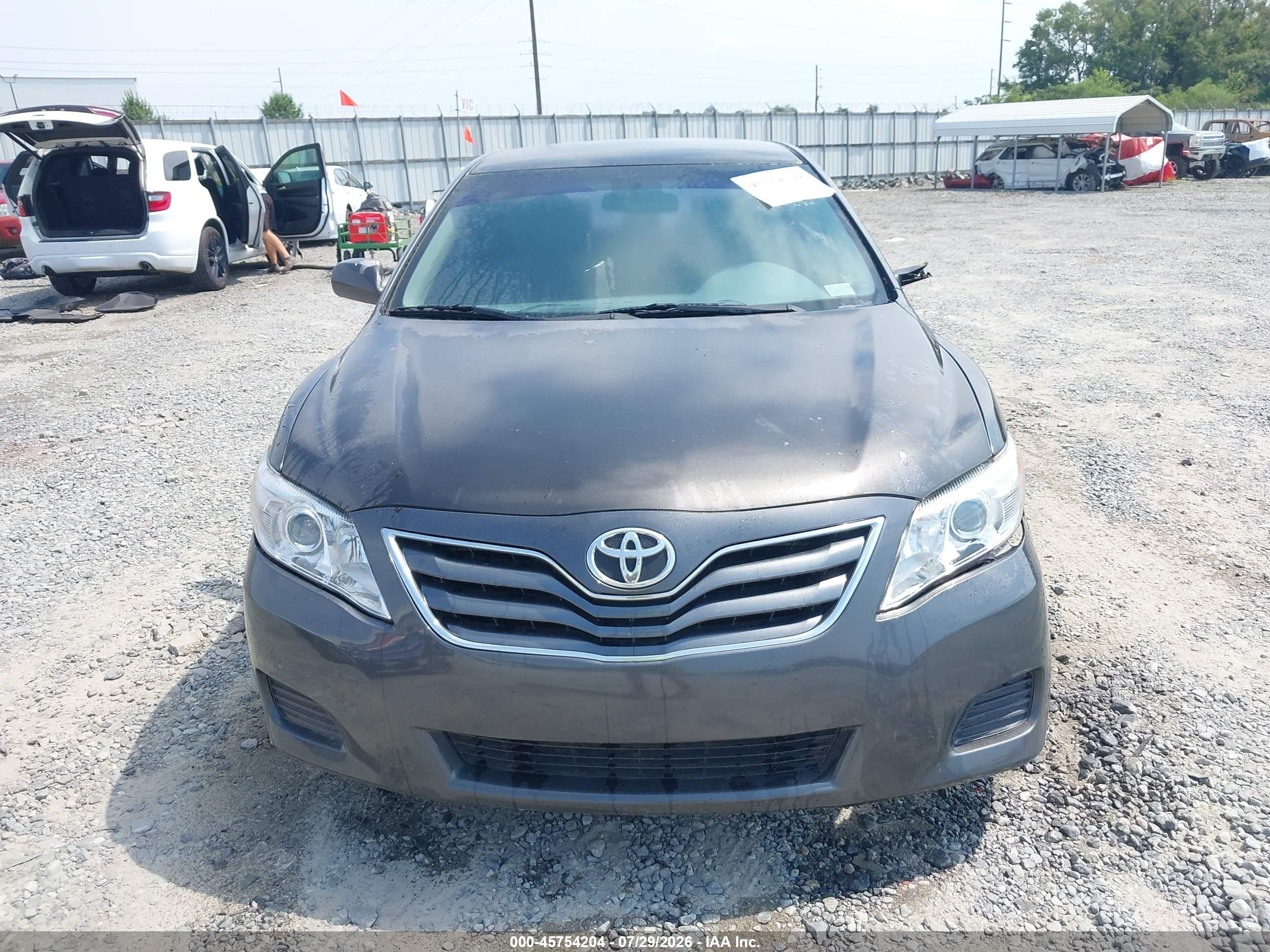 2011 Toyota Camry Le Серый vin: 4T1BF3EK2BU710740