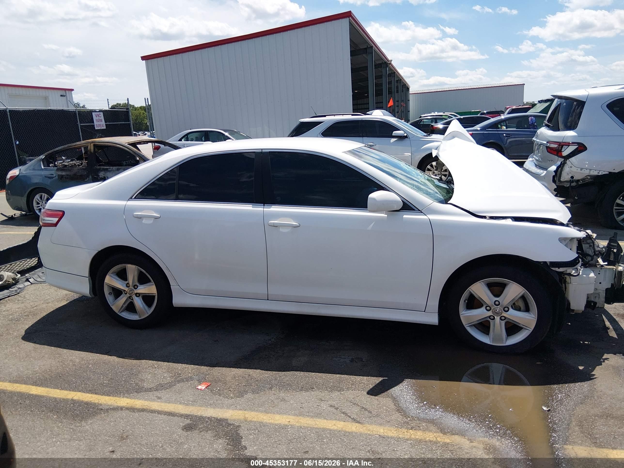 2011 Toyota Camry Se White vin: 4T1BF3EK2BU720006