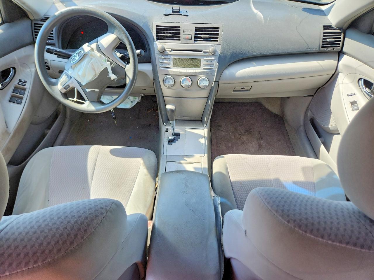 2011 Toyota Camry Le Gray vin: 4T1BF3EK2BU733967