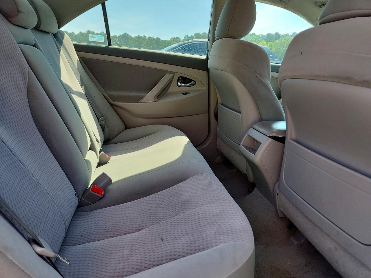 2011 Toyota Camry Le Gray vin: 4T1BF3EK2BU733967
