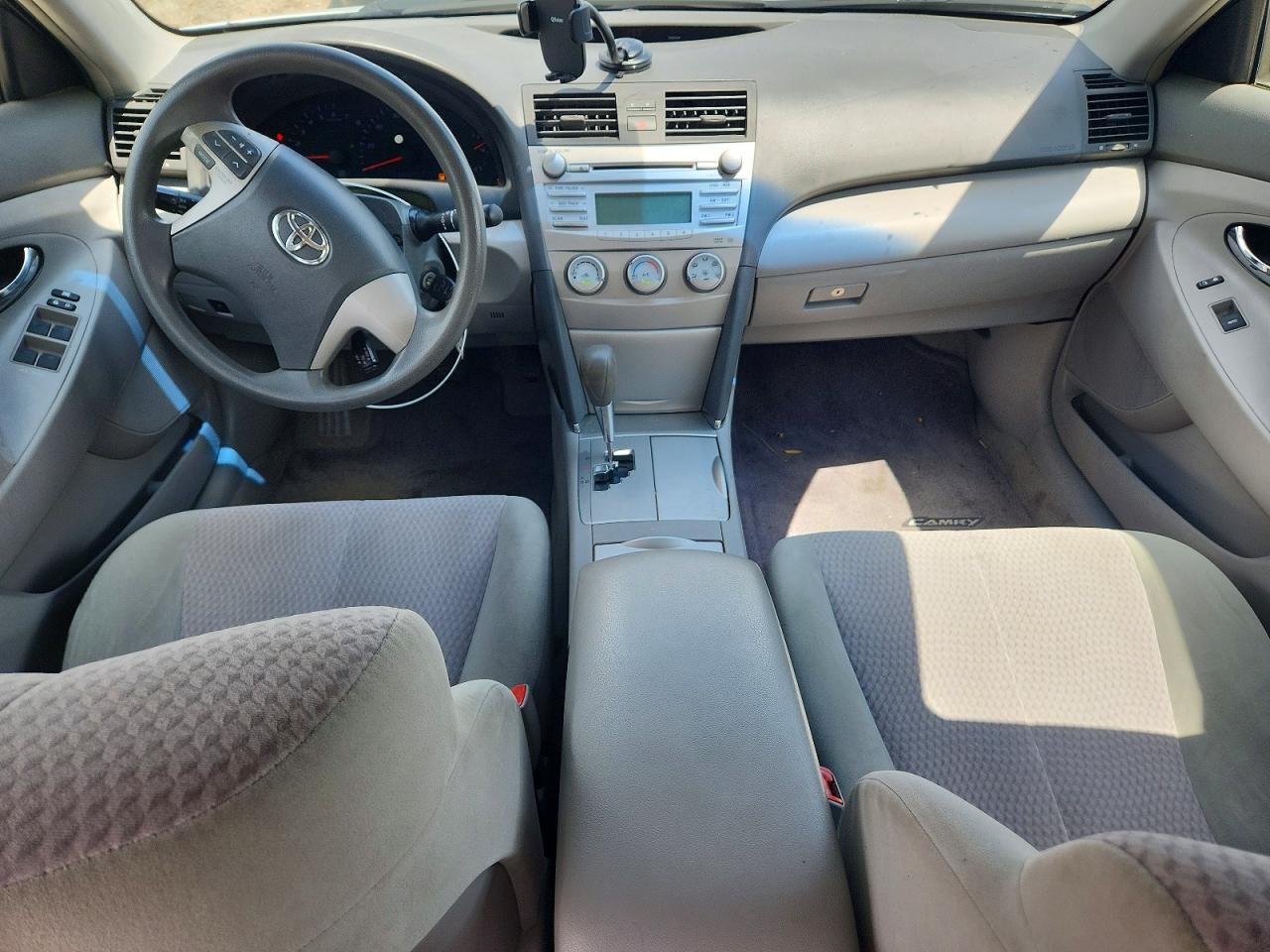 2011 Toyota Camry Base Silver vin: 4T1BF3EK2BU735511
