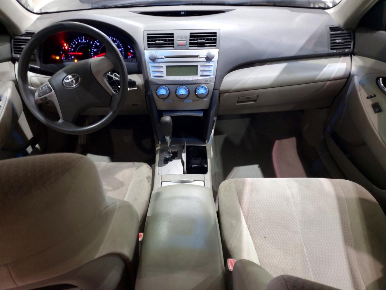 2011 Toyota Camry Le Beige vin: 4T1BF3EK2BU737176