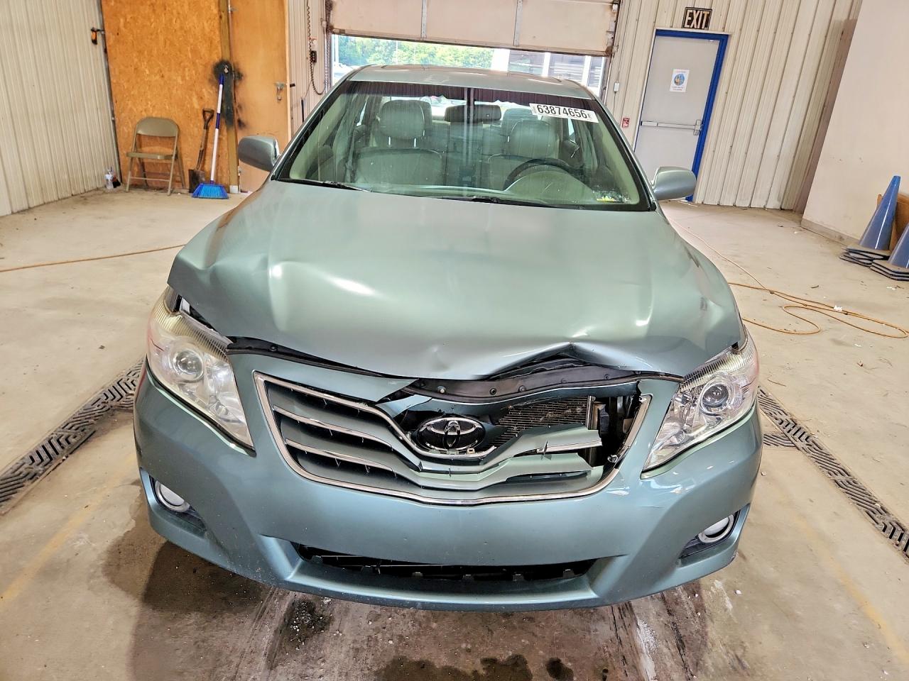 2011 Toyota Camry Xle Green vin: 4T1BF3EK2BU749005