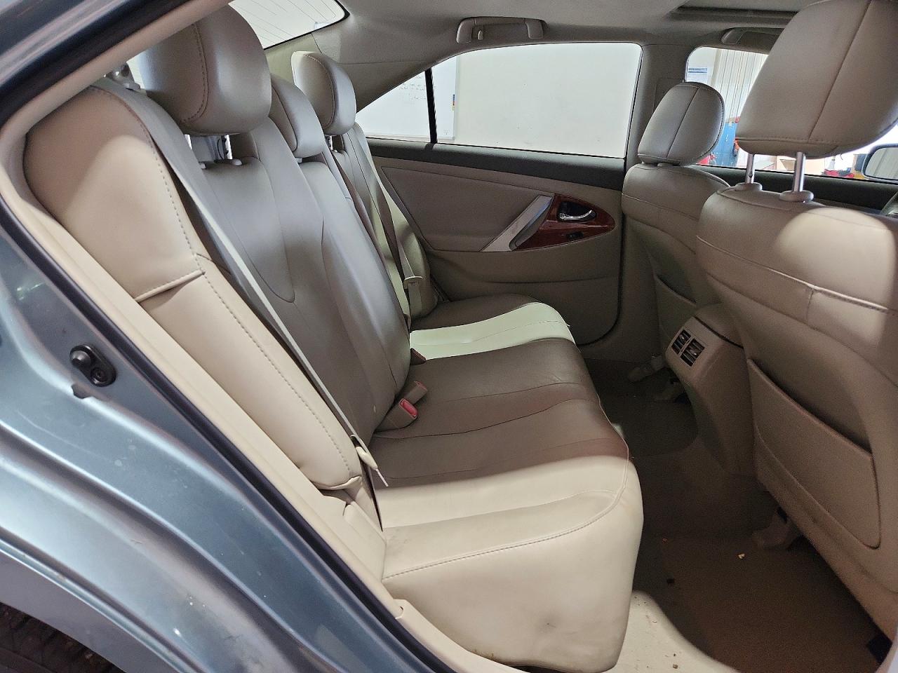 2011 Toyota Camry Xle Green vin: 4T1BF3EK2BU749005