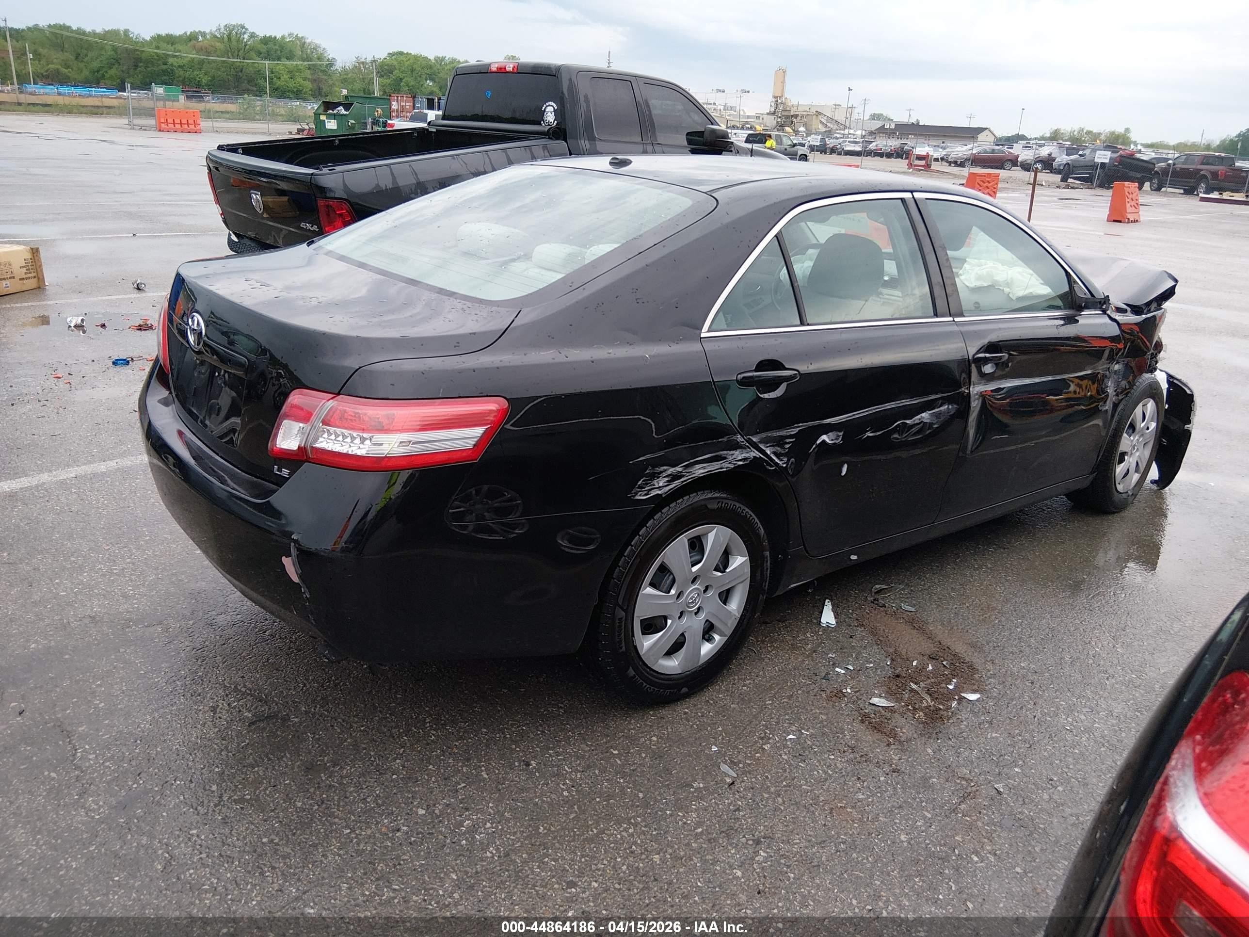 2011 Toyota Camry Le Black vin: 4T1BF3EK2BU766256