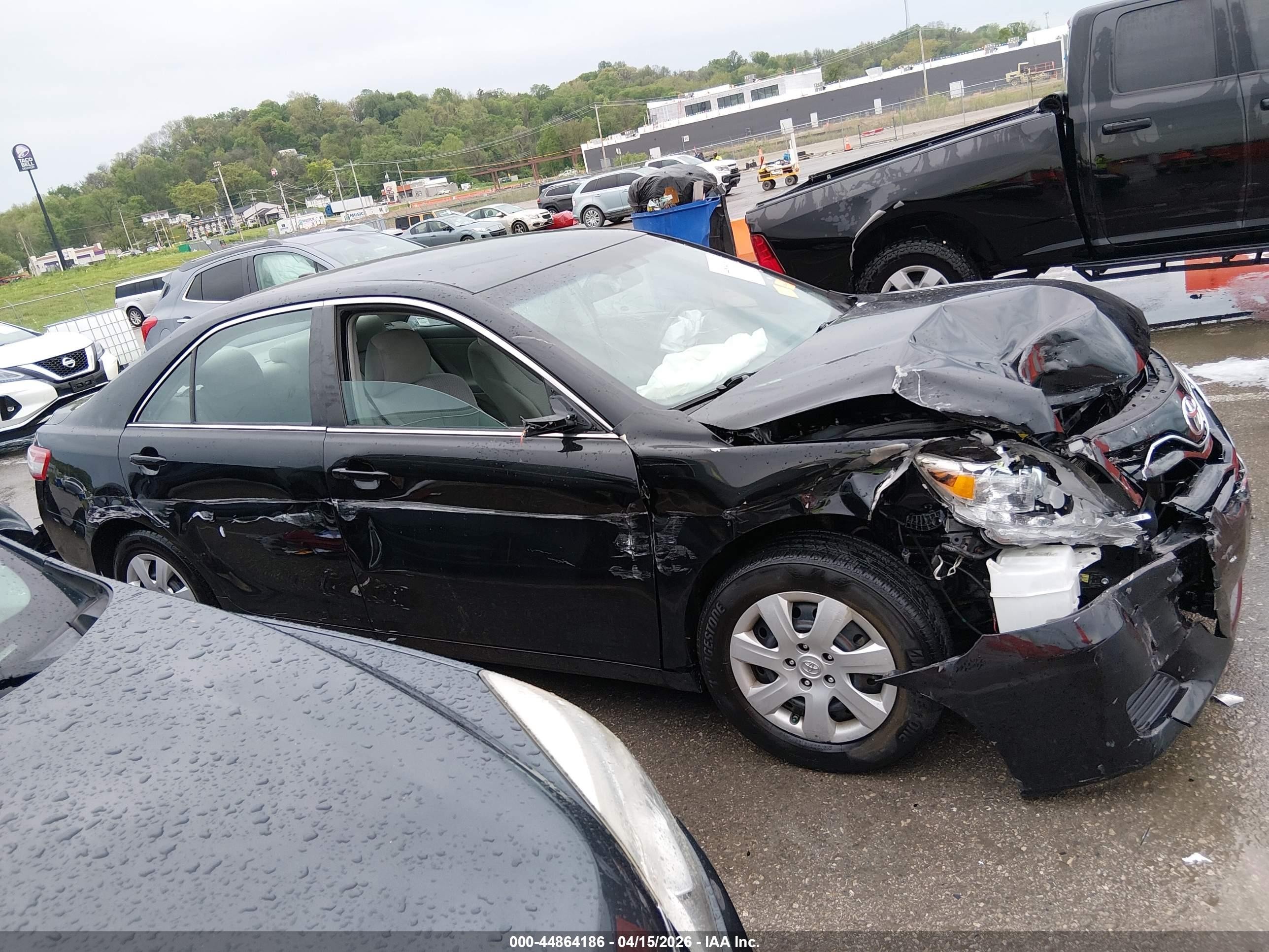 2011 Toyota Camry Le Black vin: 4T1BF3EK2BU766256