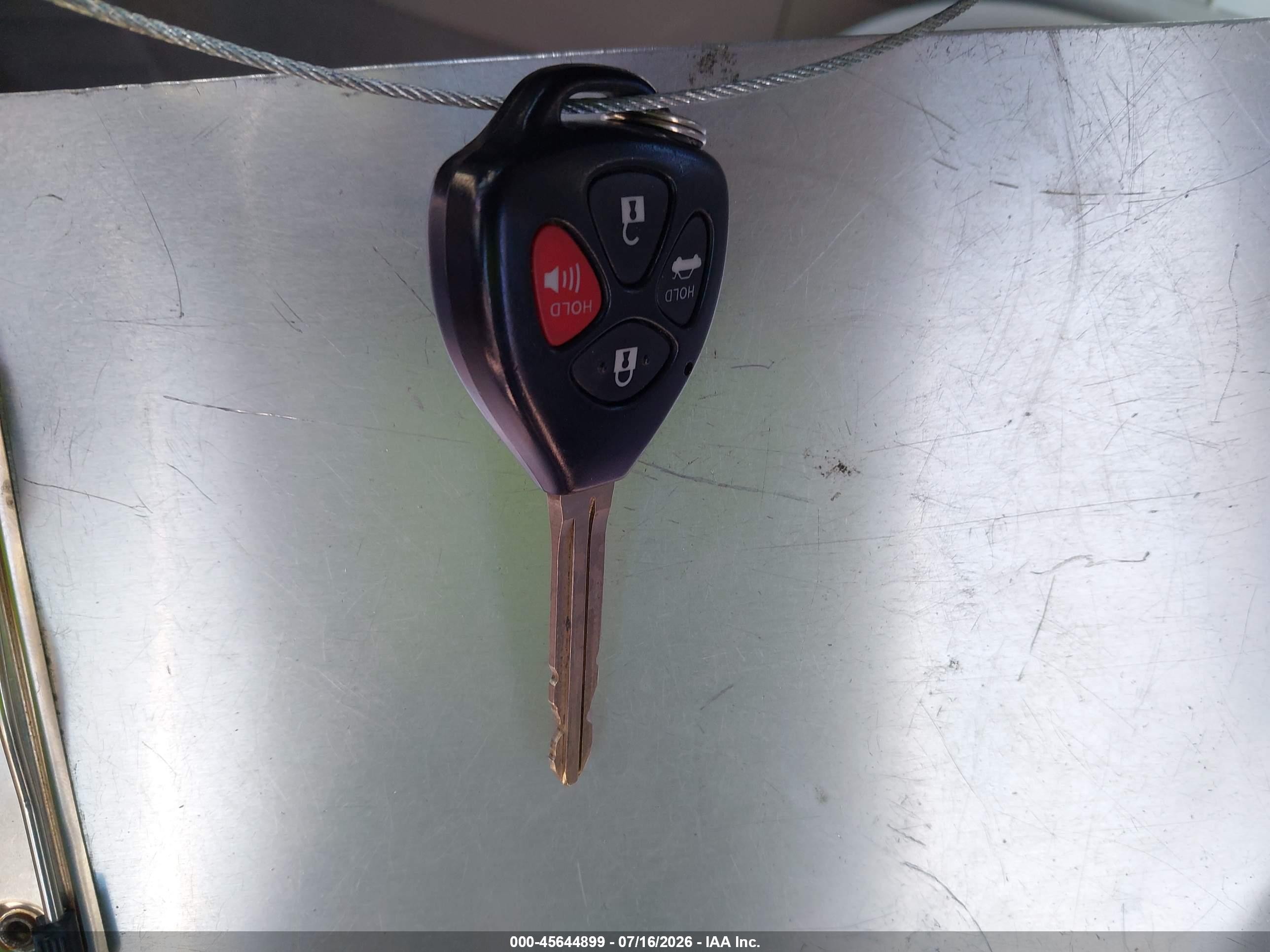 2011 Toyota Camry Le Серебряный vin: 4T1BF3EK2BU769836