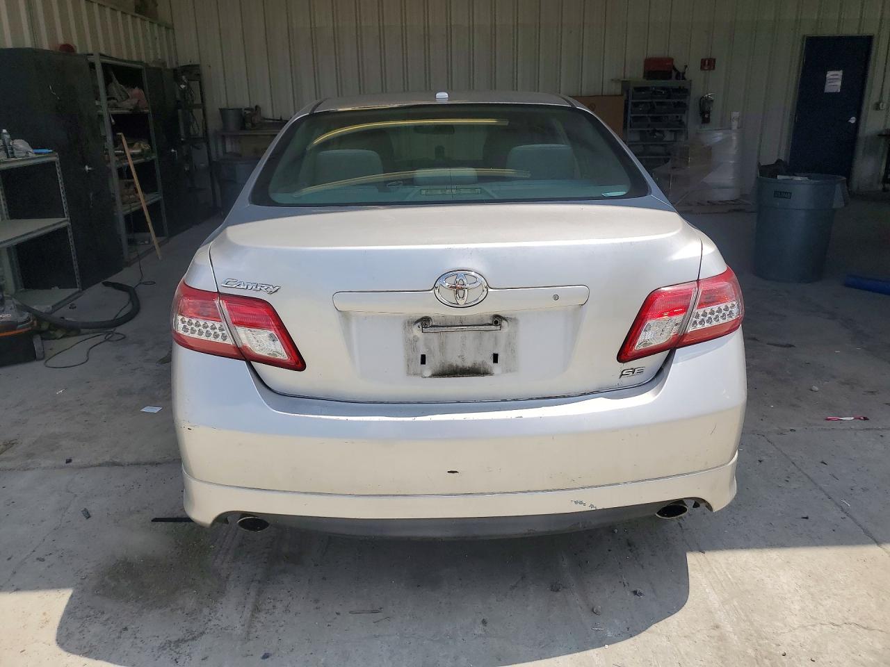 2011 Toyota Camry Se Серебряный vin: 4T1BF3EK2BU771540