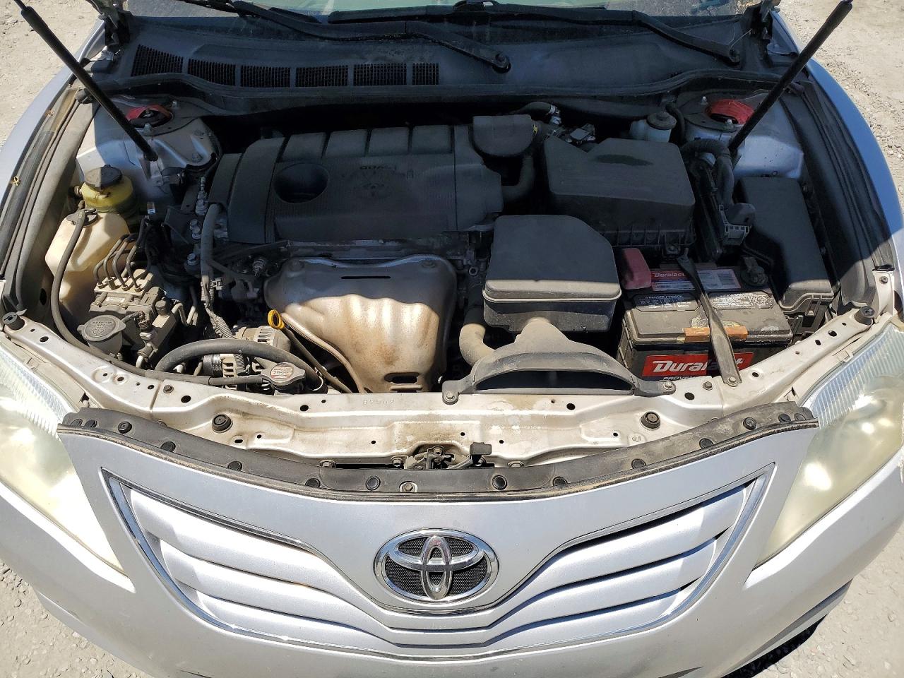 2011 Toyota Camry Le Silver vin: 4T1BF3EK2BU771800