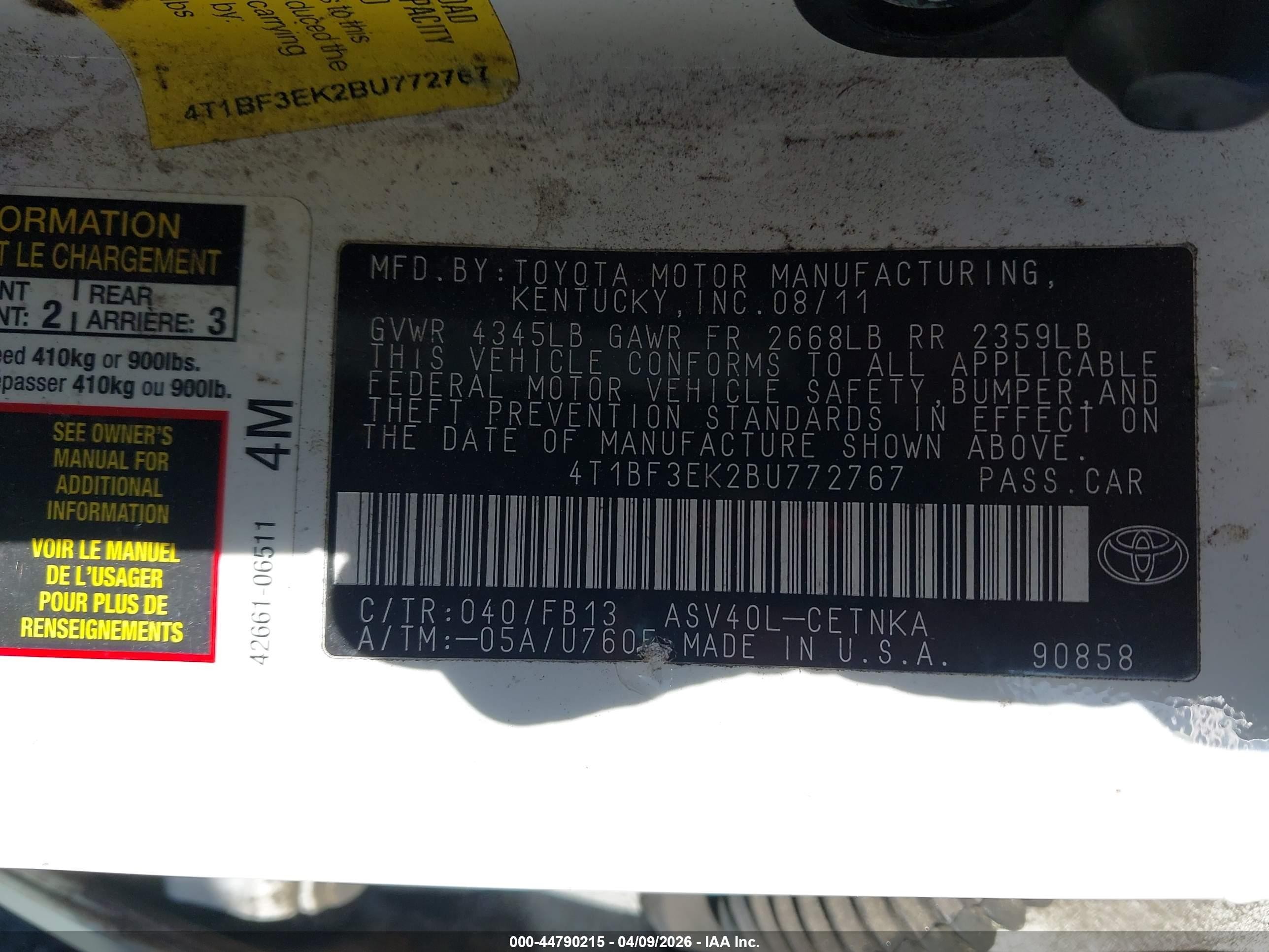 2011 Toyota Camry Le White vin: 4T1BF3EK2BU772767