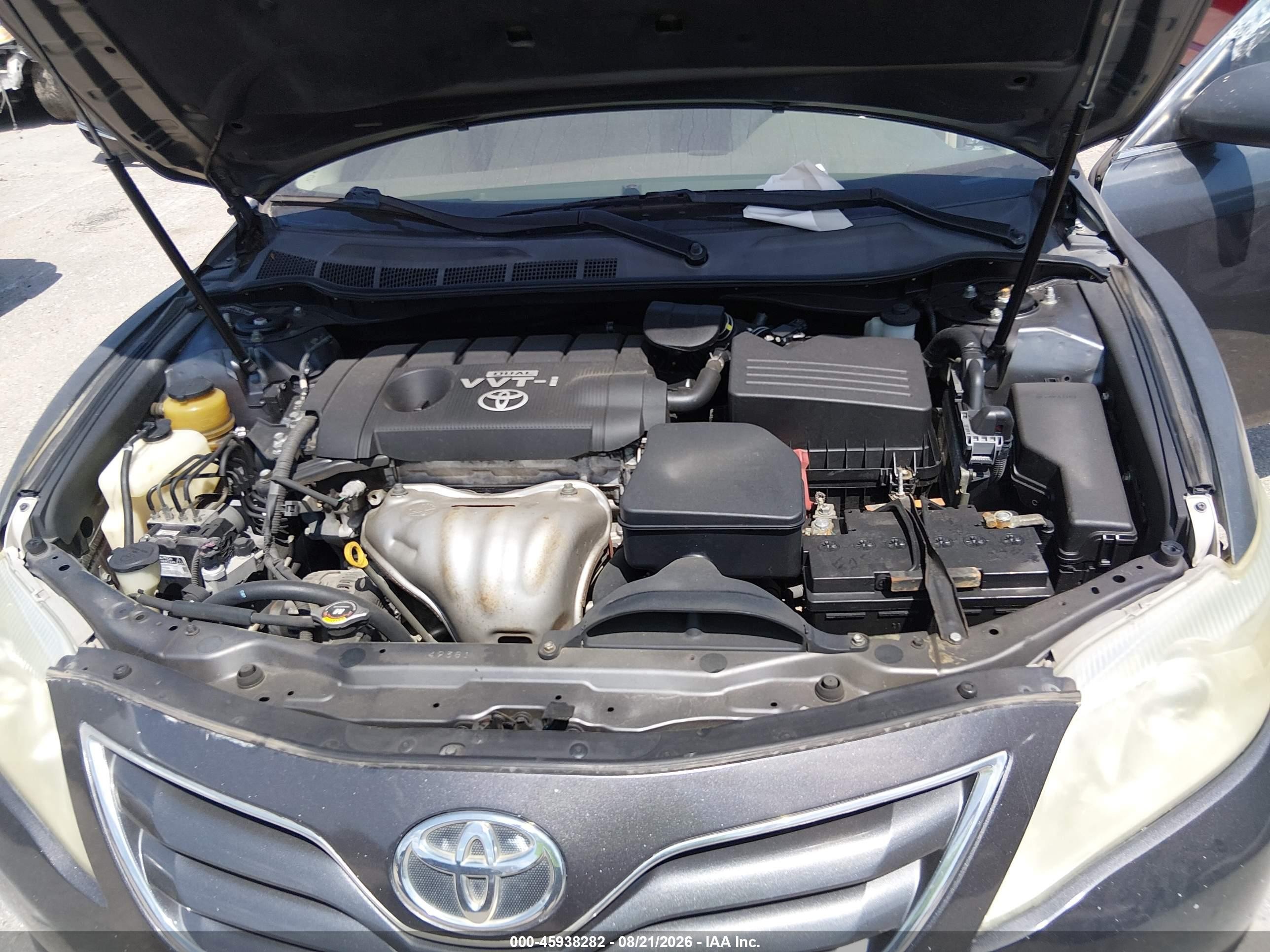 2010 Toyota Camry Le Серый vin: 4T1BF3EK3AU014239