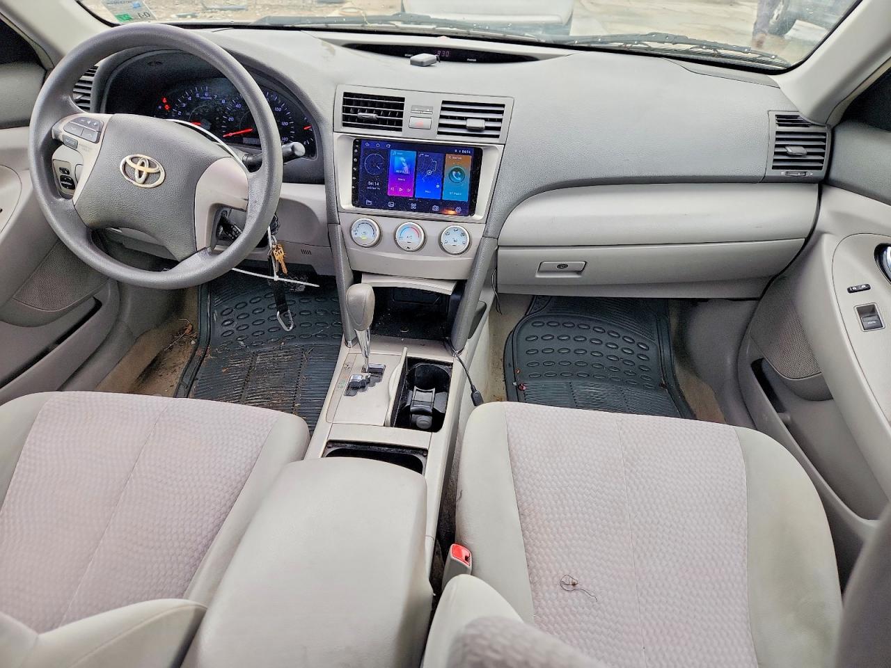 2010 Toyota Camry Le Charcoal vin: 4T1BF3EK3AU032935