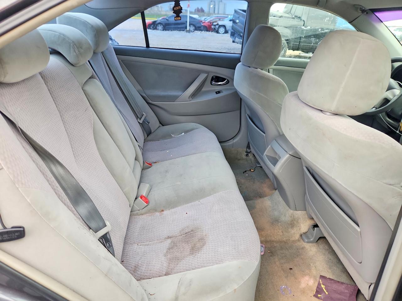 2010 Toyota Camry Le Charcoal vin: 4T1BF3EK3AU032935