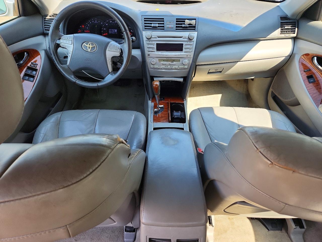 2010 Toyota Camry Xle Серебряный vin: 4T1BF3EK3AU052649
