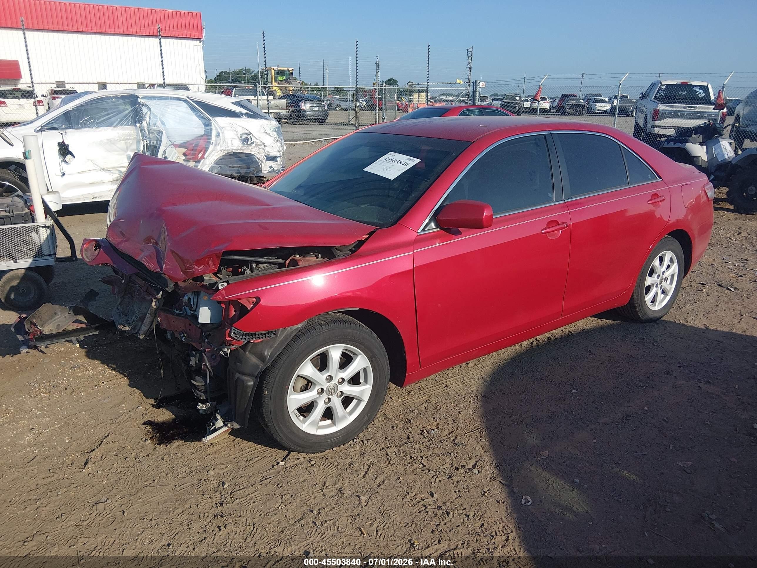 2010 Toyota Camry Le Красный vin: 4T1BF3EK3AU066017