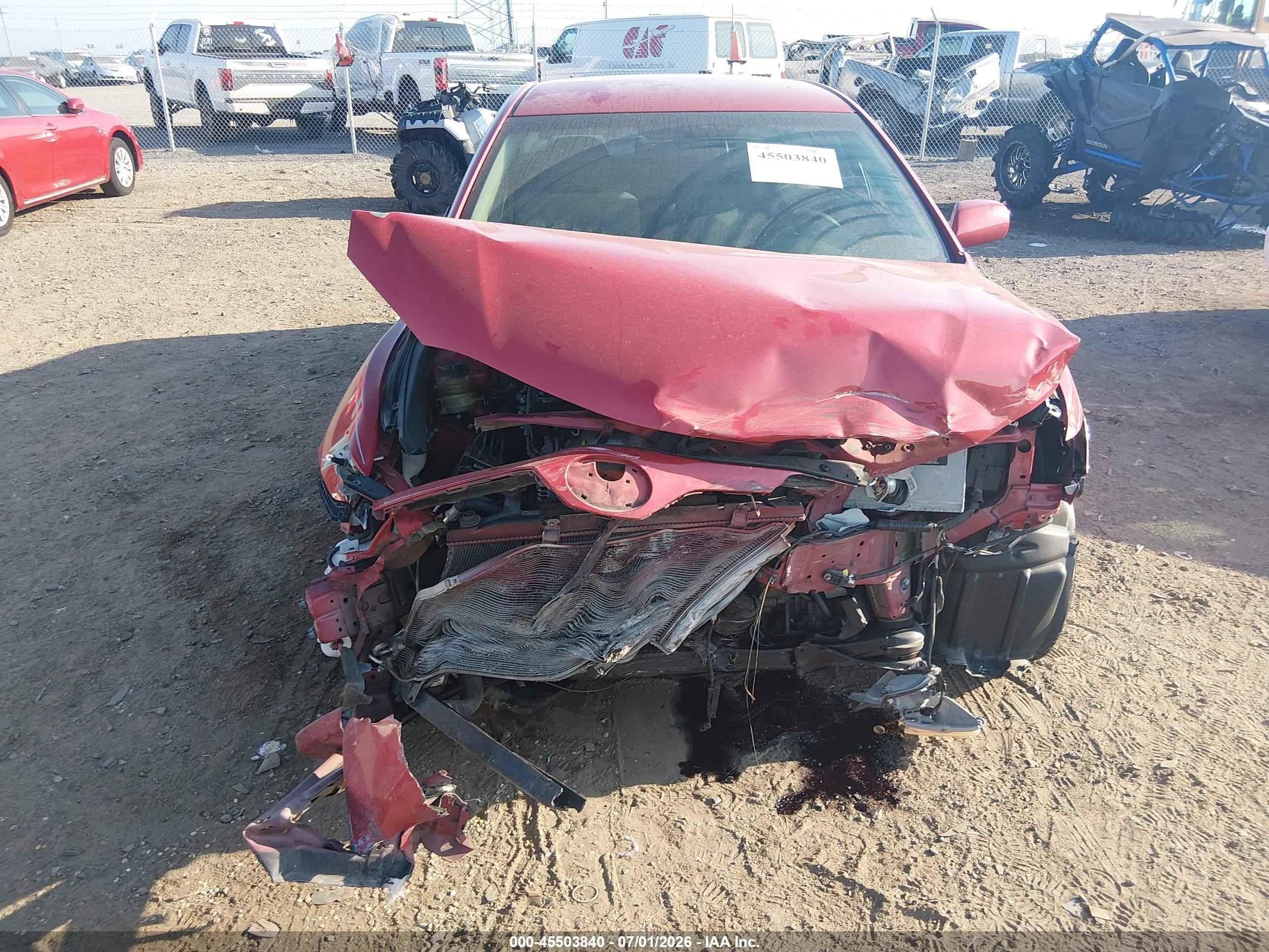 2010 Toyota Camry Le Красный vin: 4T1BF3EK3AU066017