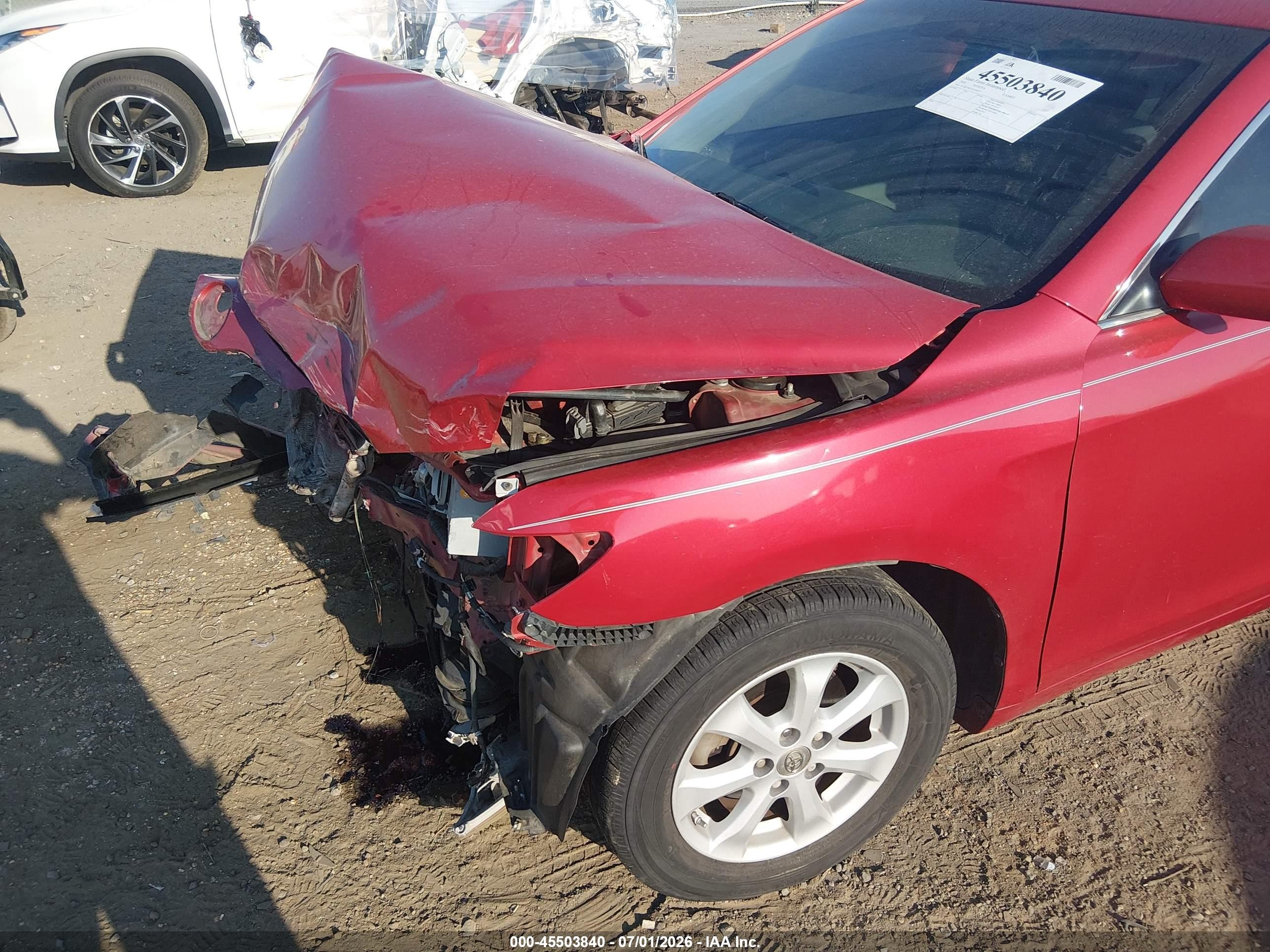 2010 Toyota Camry Le Красный vin: 4T1BF3EK3AU066017