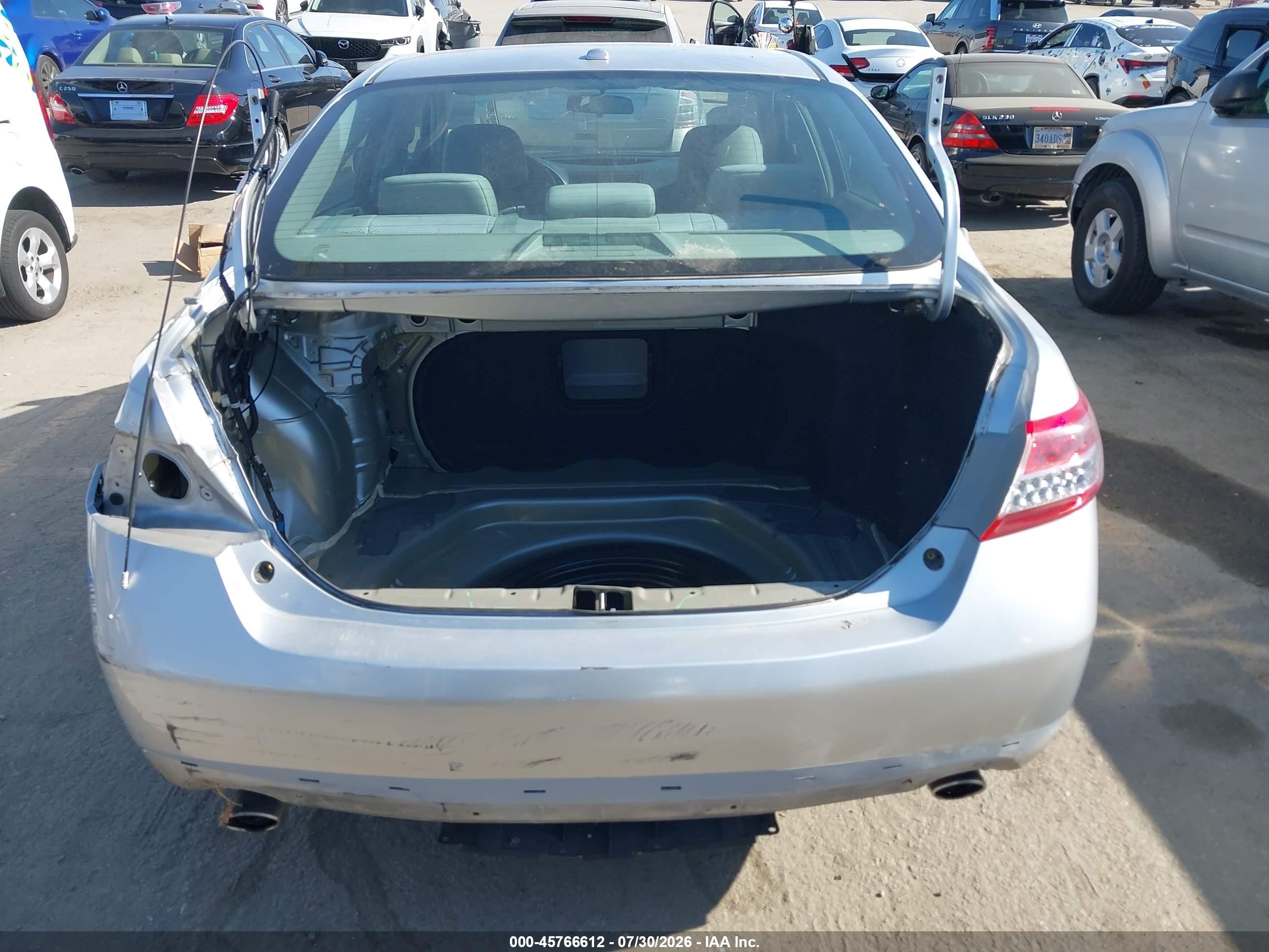 2010 Toyota Camry Se Серебряный vin: 4T1BF3EK3AU069841