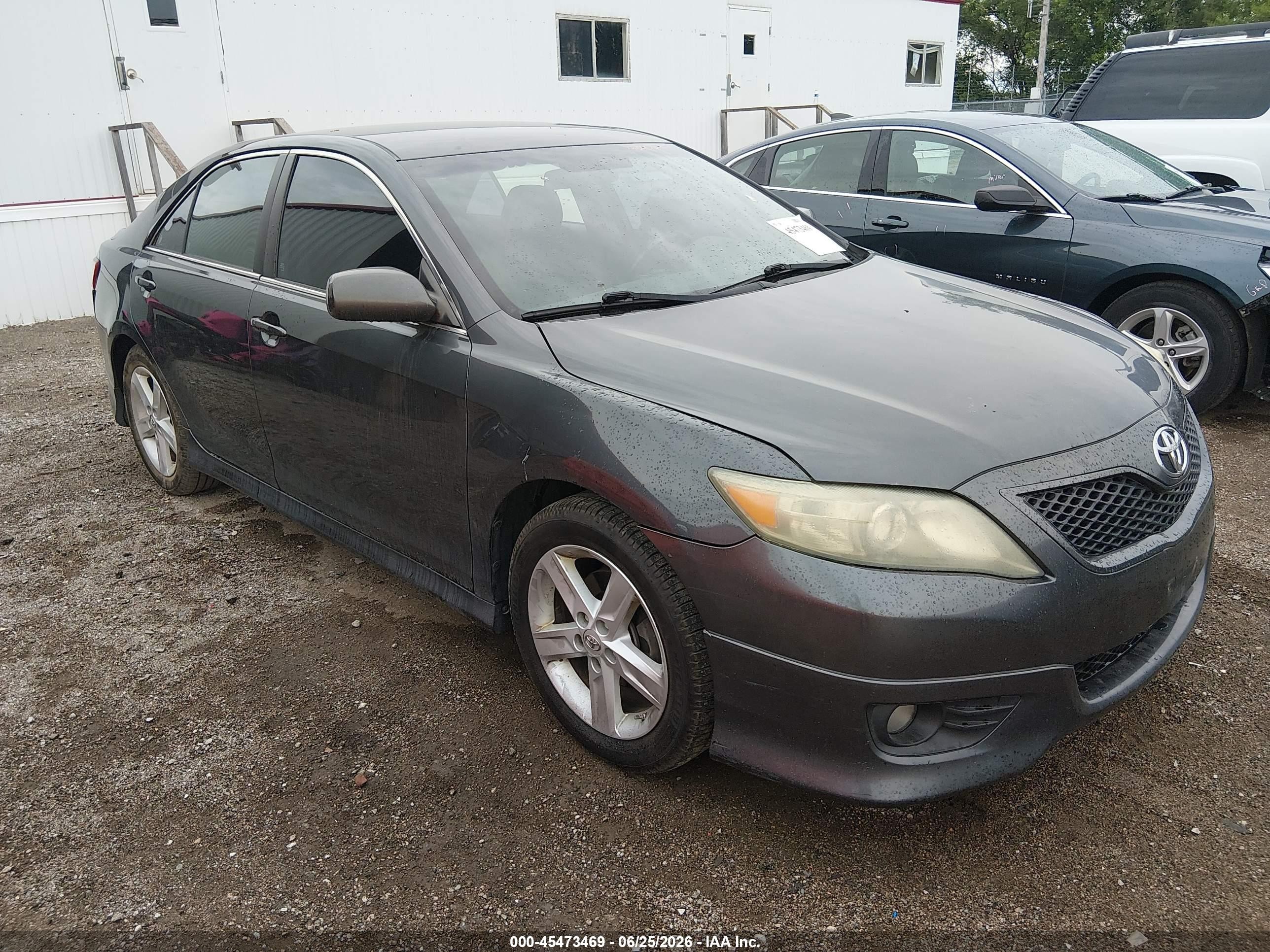 2010 Toyota Camry Se Gray vin: 4T1BF3EK3AU080189