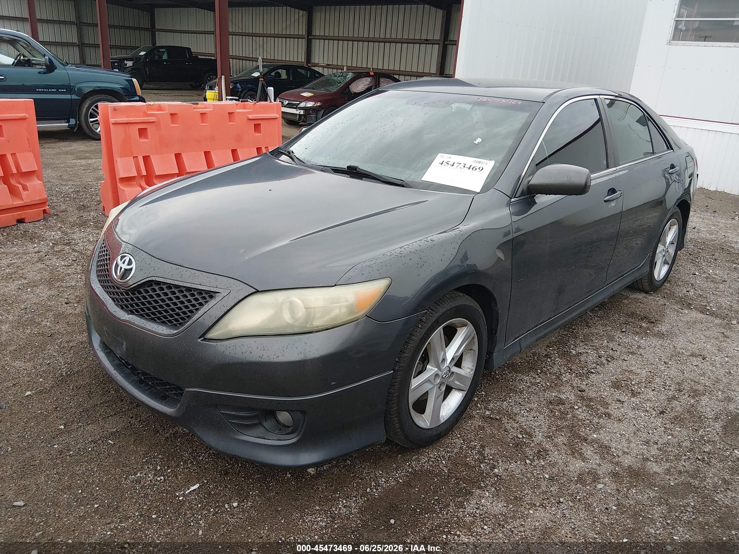 2010 Toyota Camry Se Gray vin: 4T1BF3EK3AU080189