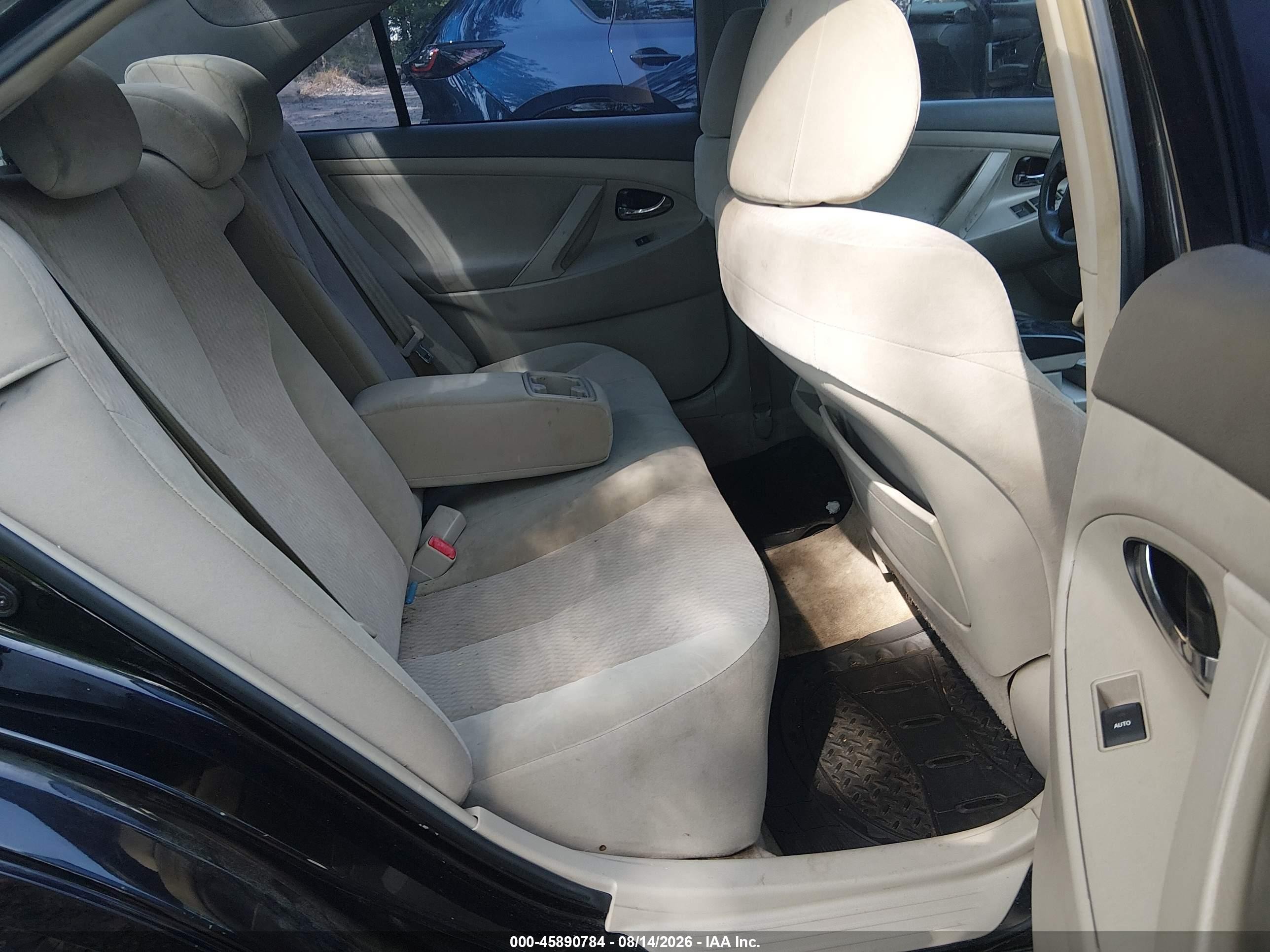 2010 Toyota Camry Le Black vin: 4T1BF3EK3AU080239
