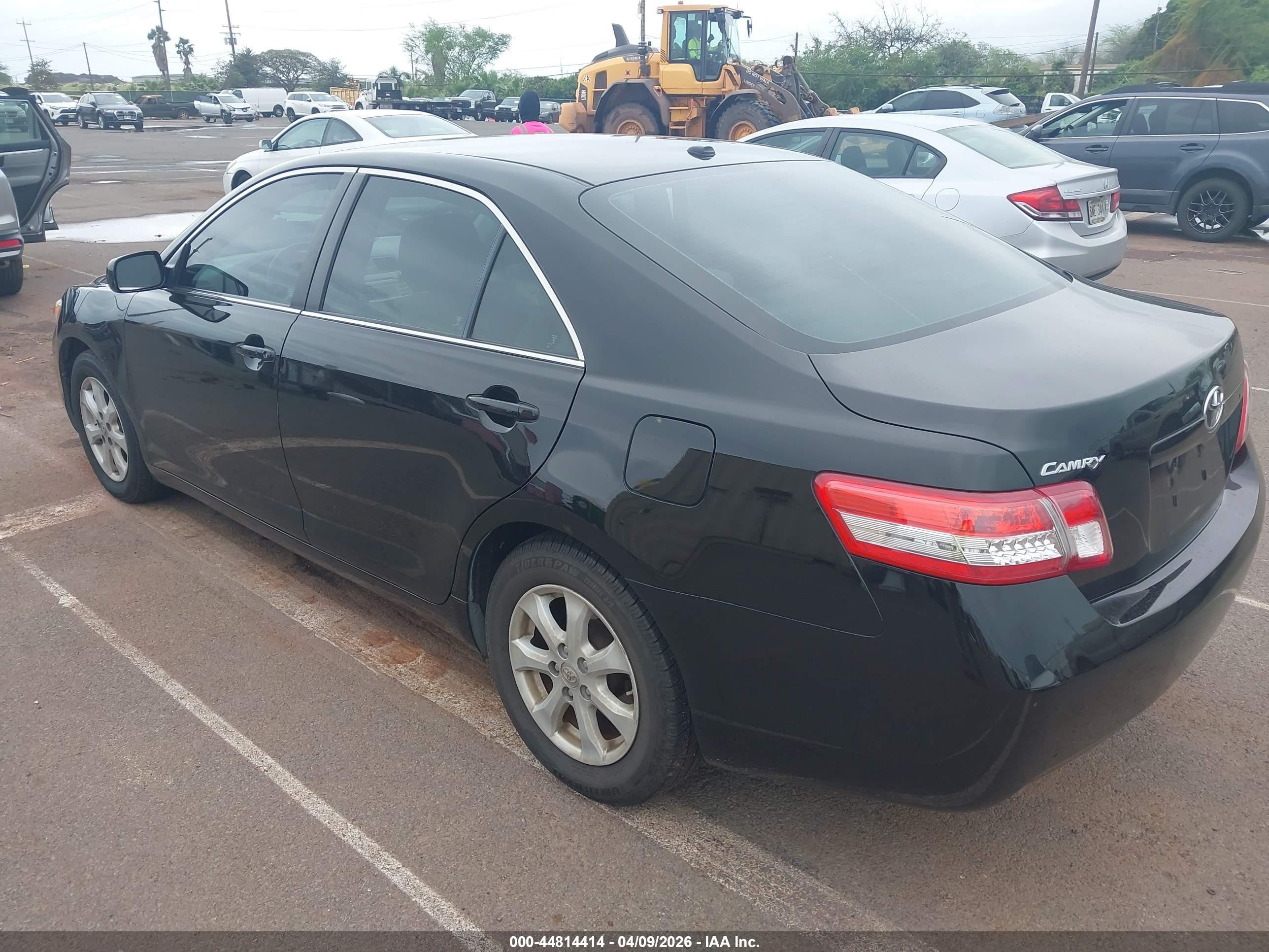2010 Toyota Camry Le Черный vin: 4T1BF3EK3AU090589