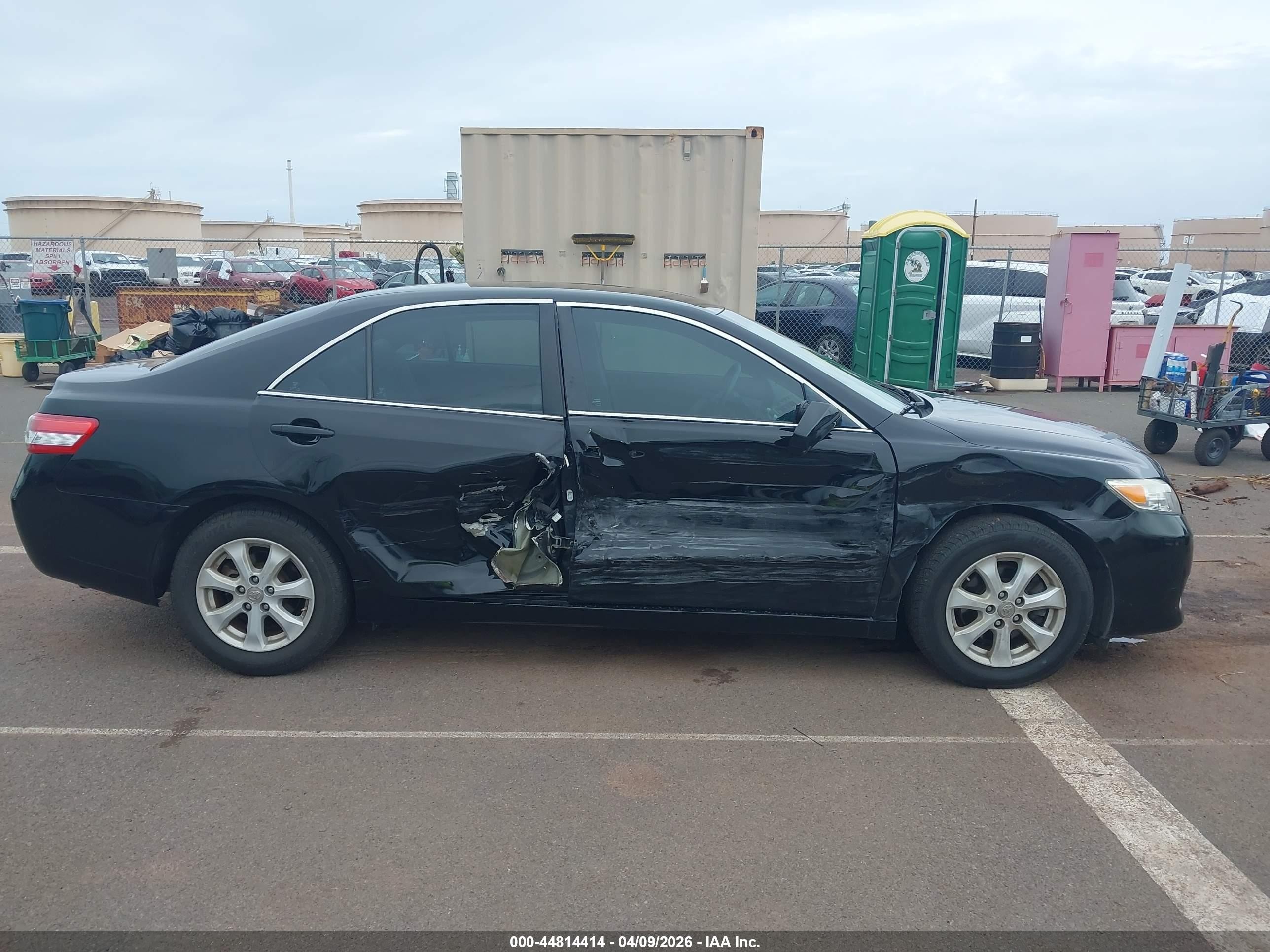 2010 Toyota Camry Le Черный vin: 4T1BF3EK3AU090589