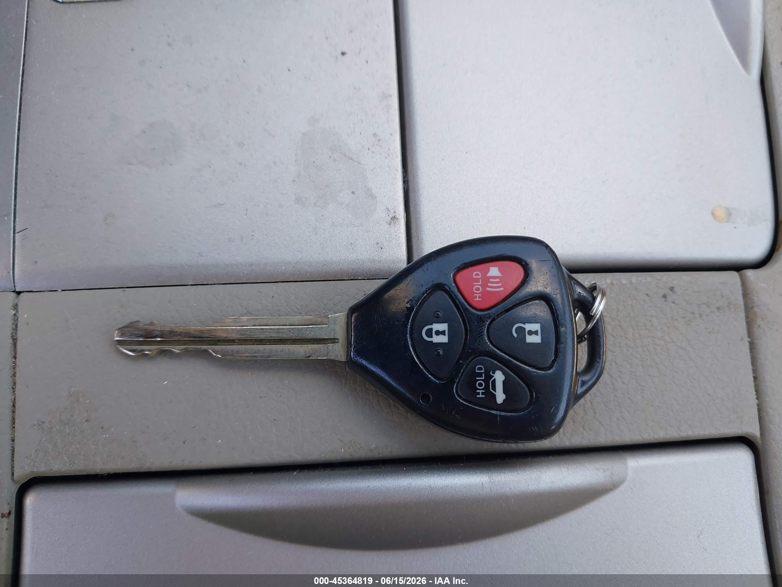 2010 Toyota Camry Le Бежевый vin: 4T1BF3EK3AU091077