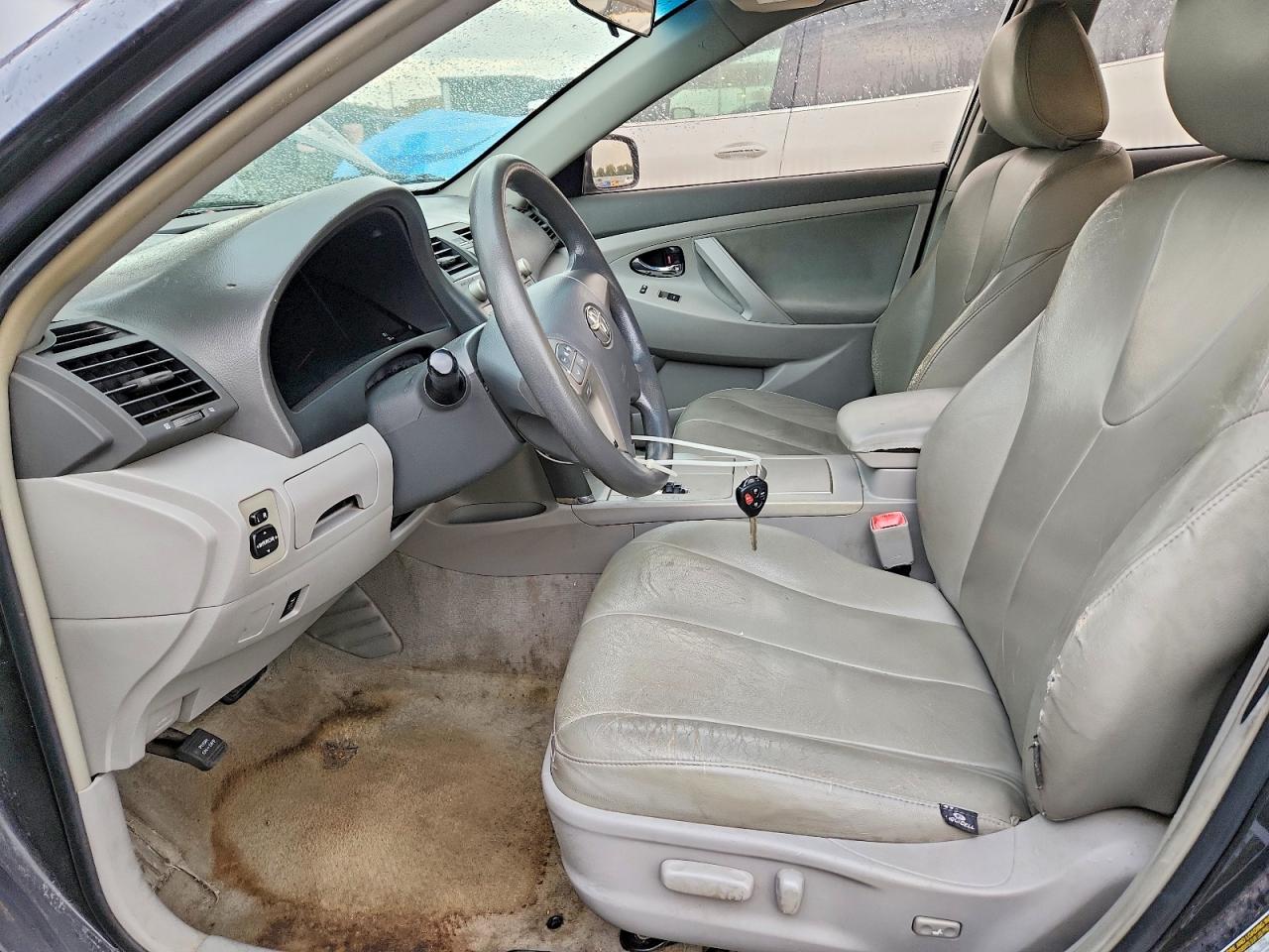 2010 Toyota Camry Le Серый vin: 4T1BF3EK3AU098336