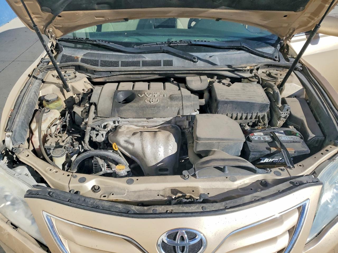 2010 Toyota Camry Base Золотой vin: 4T1BF3EK3AU509282