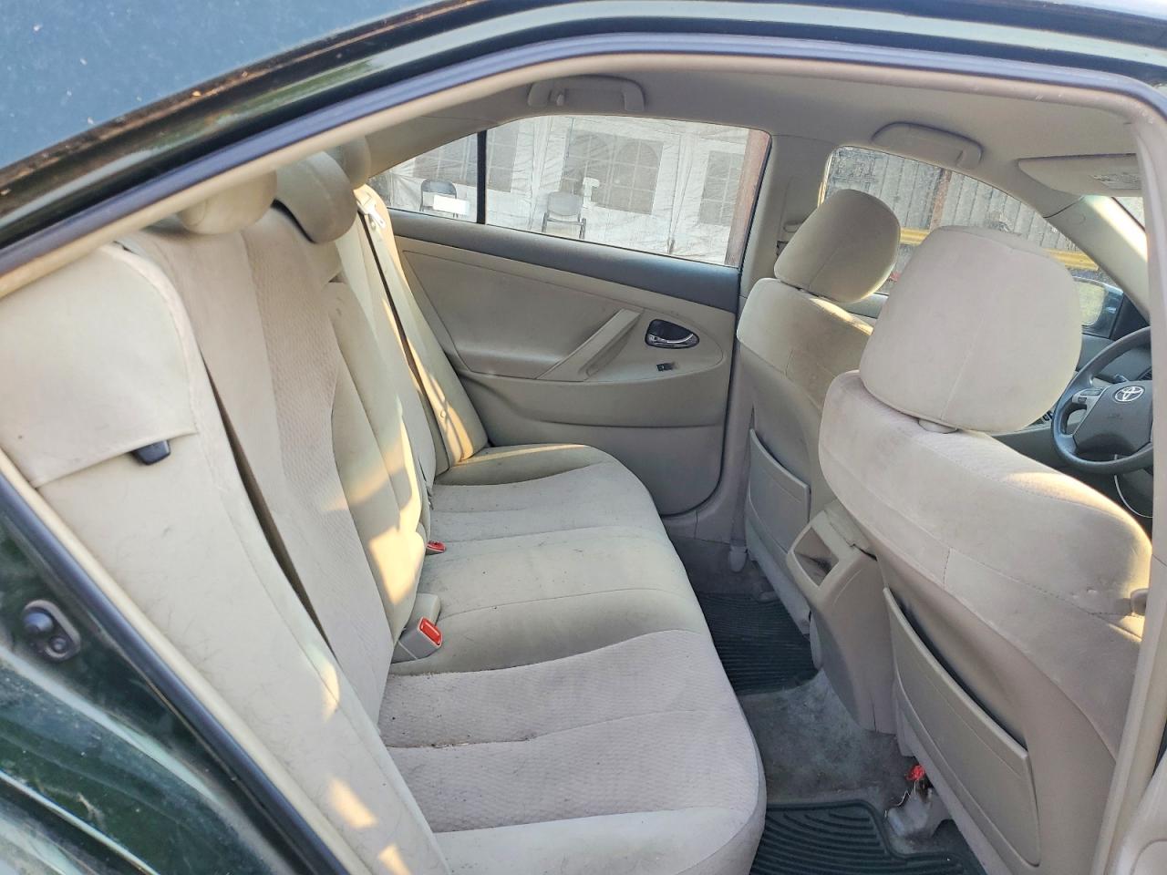 2010 Toyota Camry Le Зеленый vin: 4T1BF3EK3AU512604